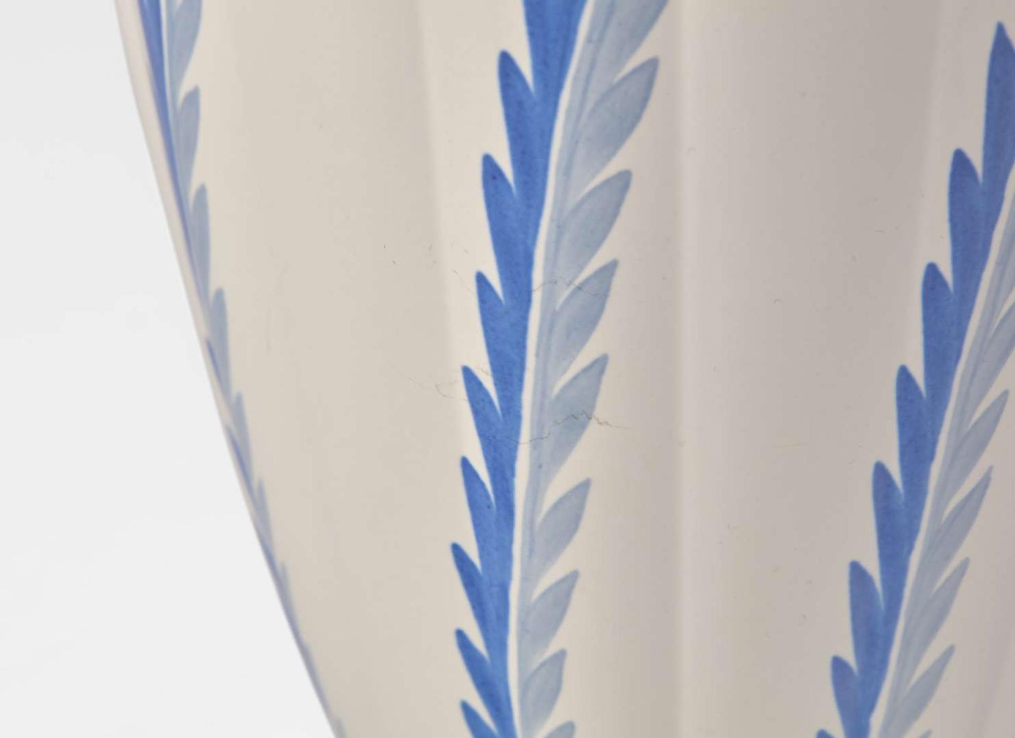 A Wedgwood Keith Murray Designed Moonstone Glazed Vase, UK, 1930s