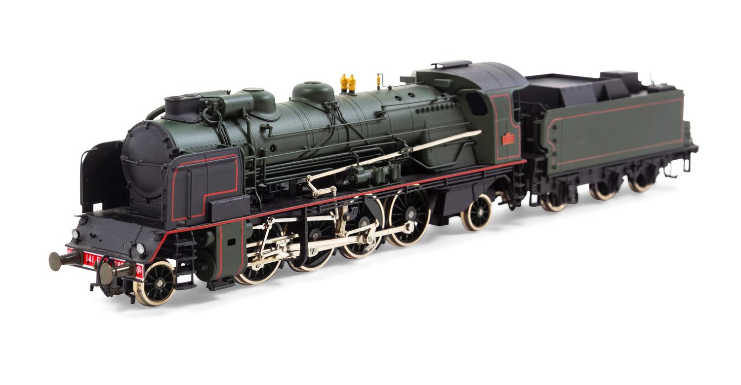A Fulgurex Limited Edition Polychrome HO-Gauge S.N.C.F 2-8-2 Locomotive and Tender