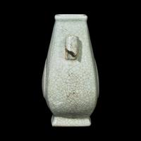 A Chinese Guan Style Crackle Glazed Arrow Vase, Fanghu 仿官窯貫耳杏圓壺