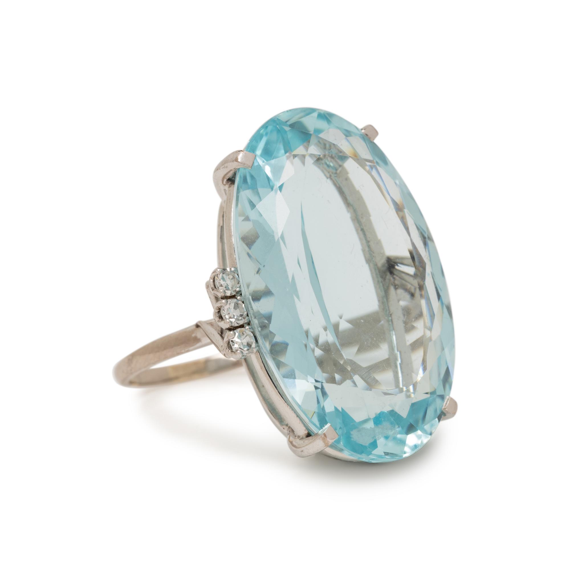 AQUAMARINE AND DIAMOND RING