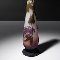 Cameo vase with floral motif