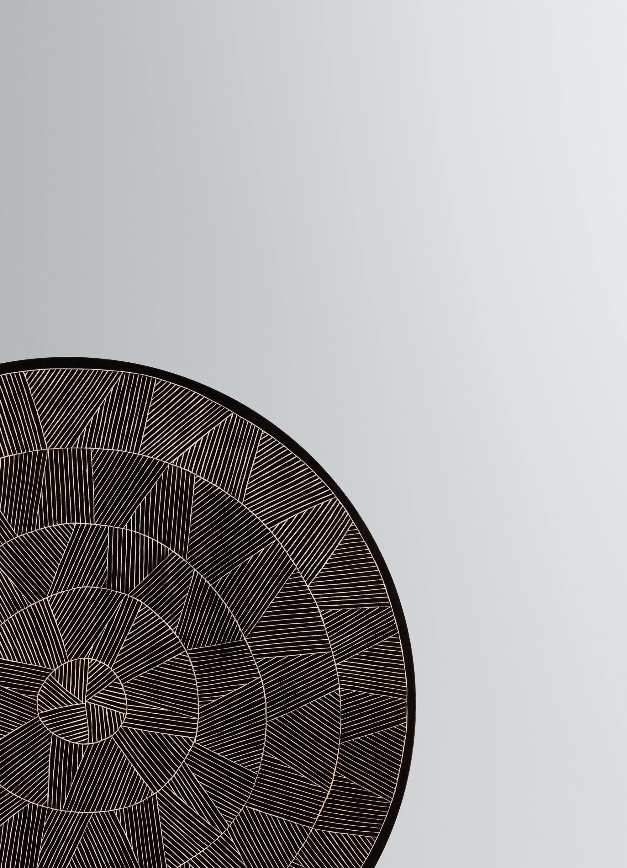 Zebra Table