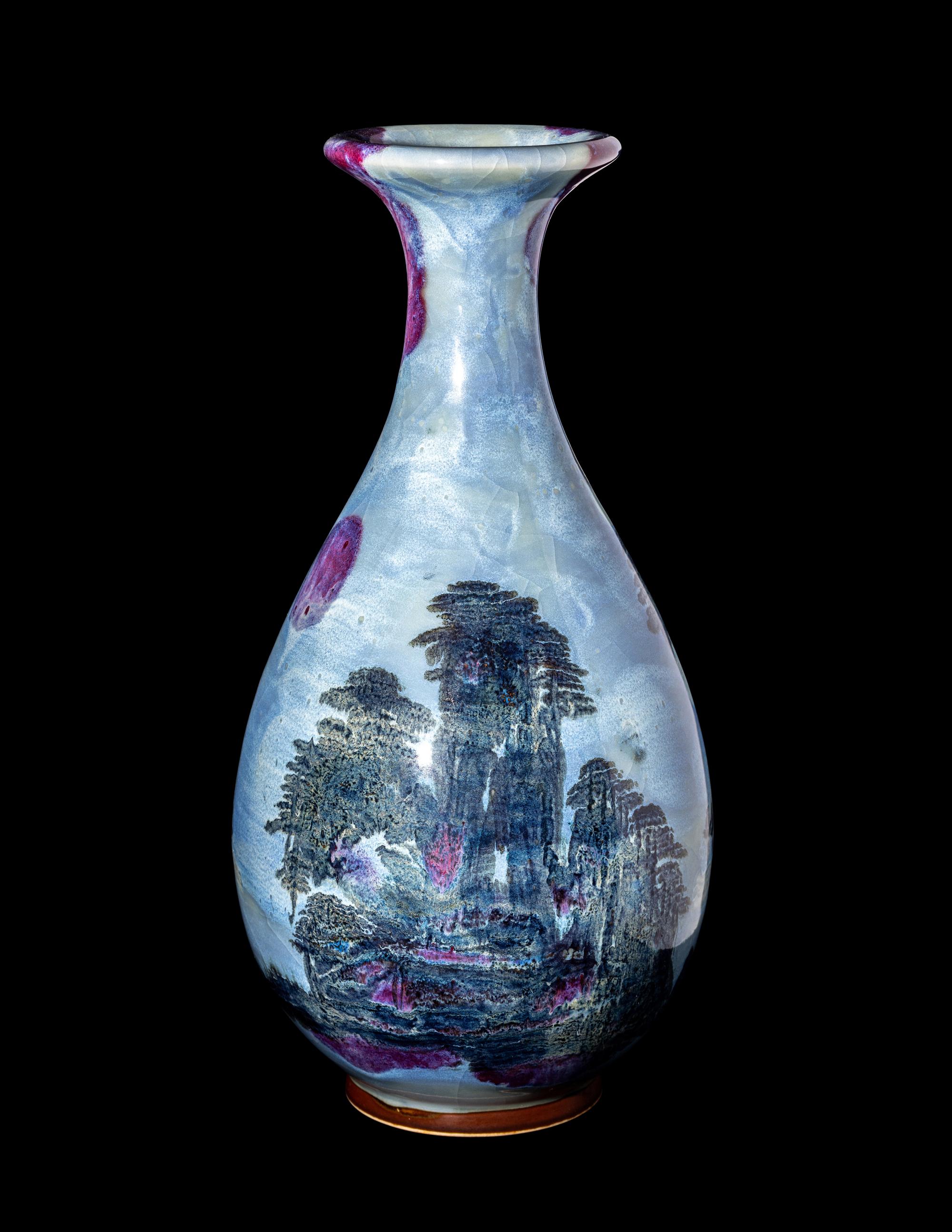 A Chinese Painted Porcelain Vase