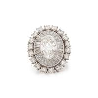 DIAMOND AND PLATINUM RING