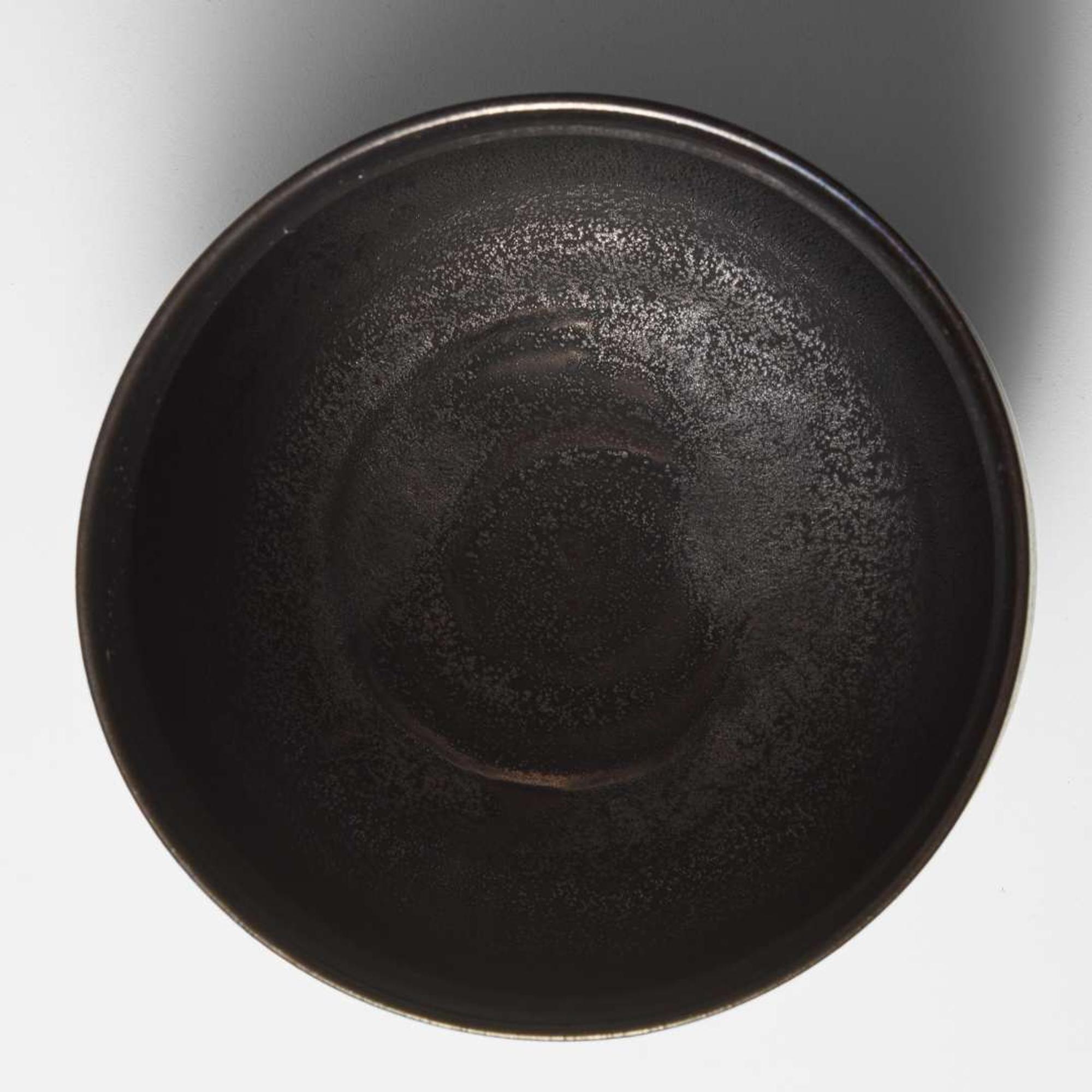 Vase in Crystalline Gunmetal, 1962 Los Angeles, California, USA