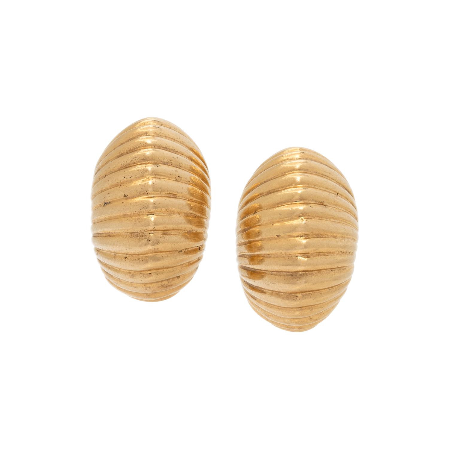 YELLOW GOLD EARRINGS