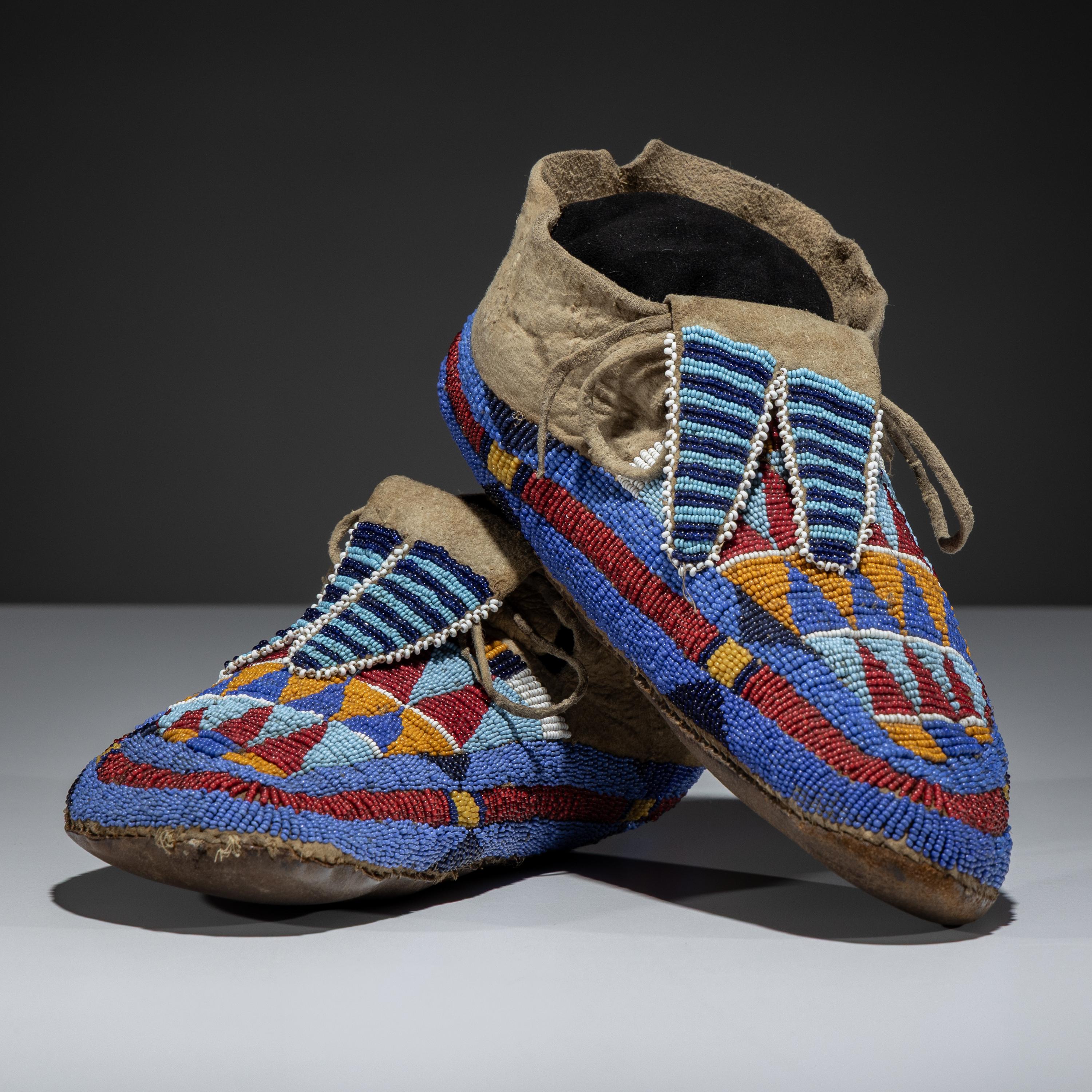 Apsáalooke [Crow] or Hidatsa Beaded Hide Moccasins