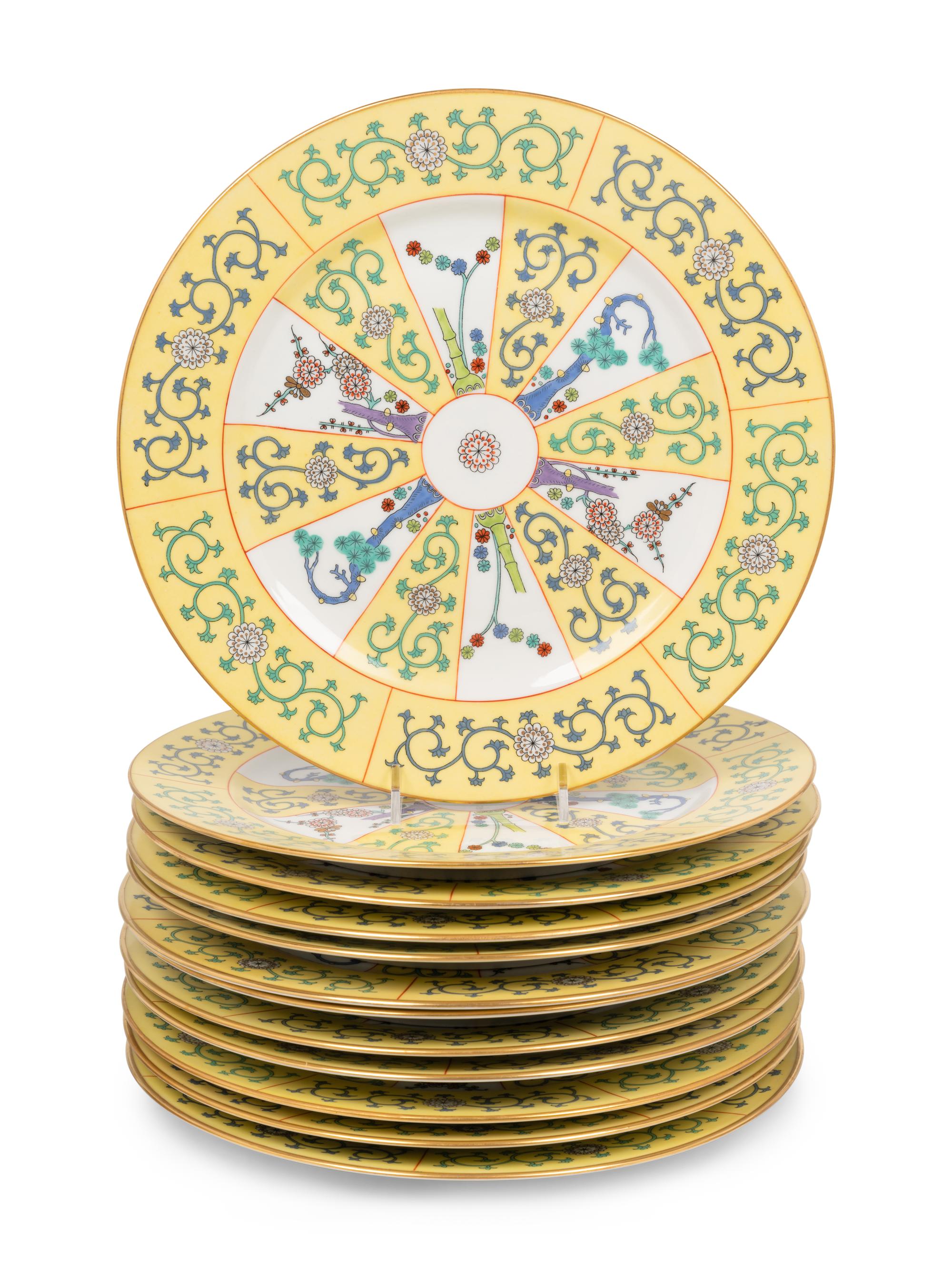 A Herend Yellow Dynasty Porcelain Service