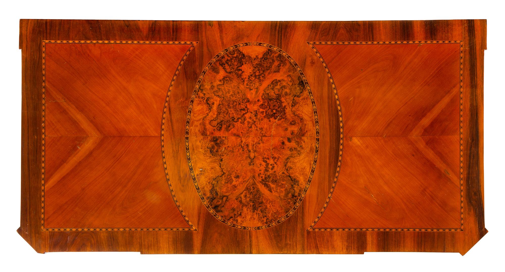 An Italian Satinwood and Parquetry Commode Height 32 3/4 x width 49 1/8 x depth 24 3/4 inches. — LATE 18TH/EARLY 19TH CENTURY