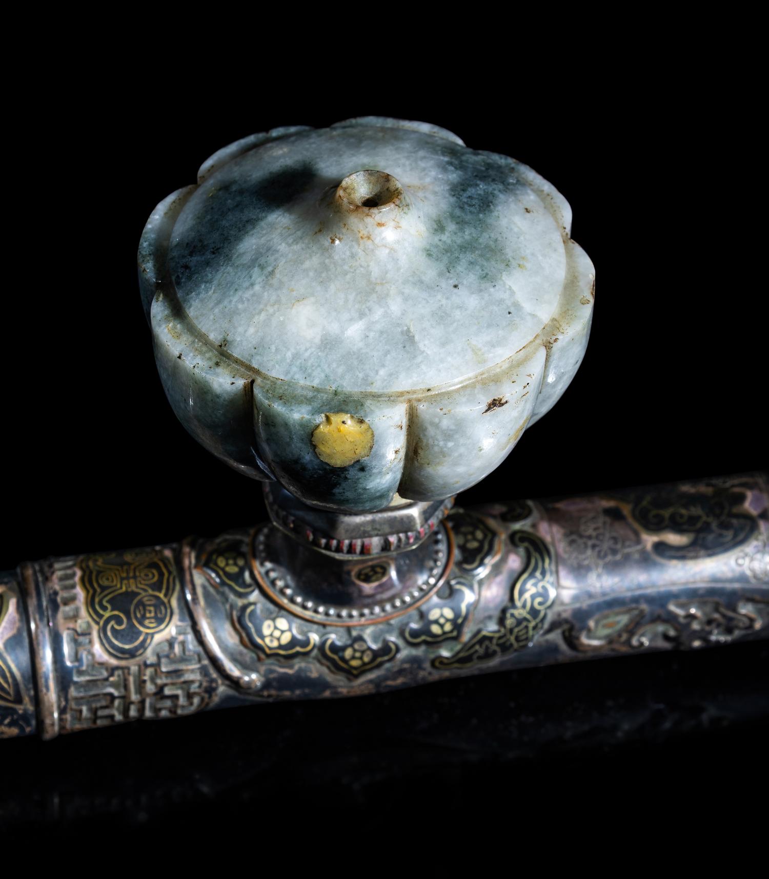 Two Chinese Opium Pipes and One Silver Opium Lamp, Late Qing-Republic Period 晚清-民國 烟槍、煙燈兩套
