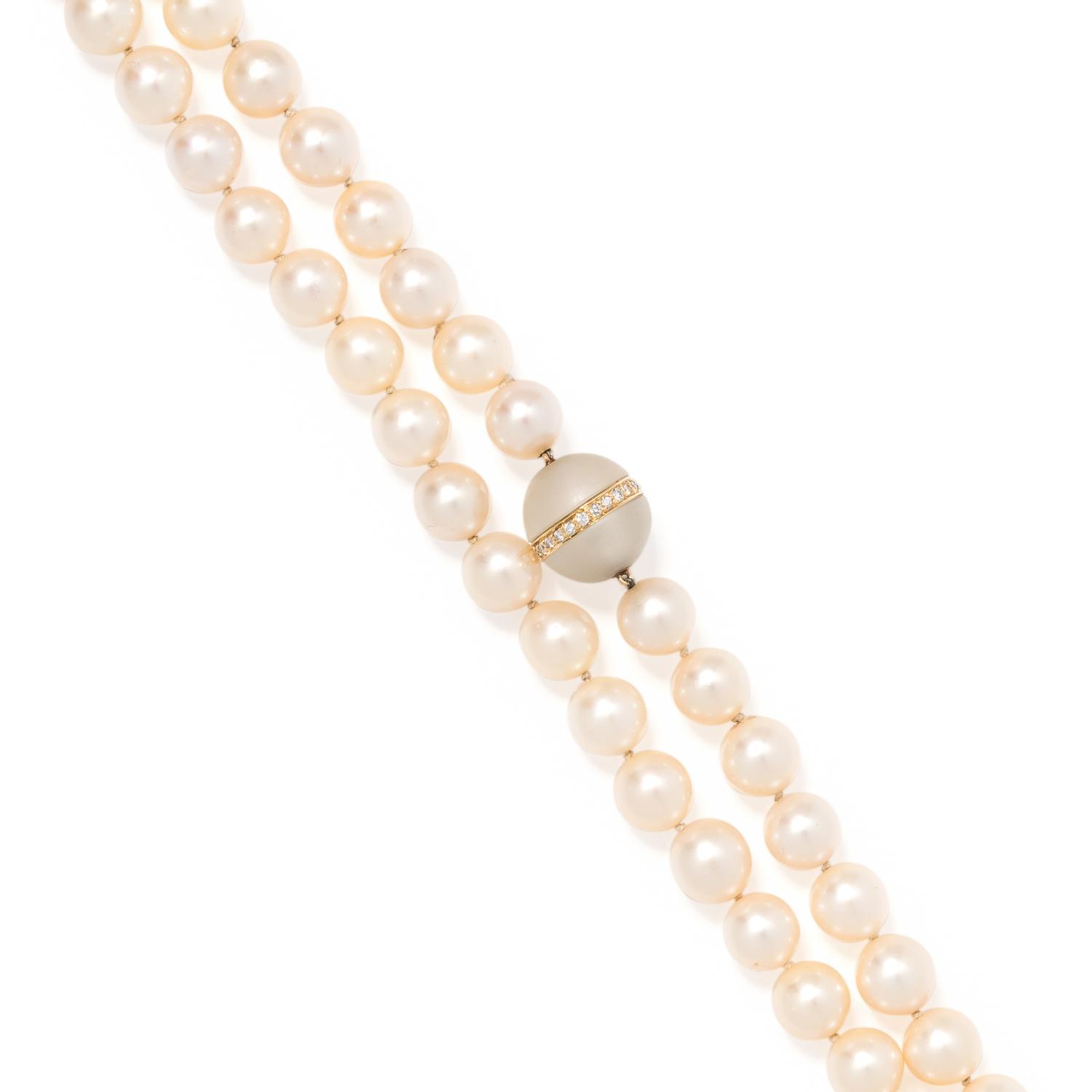 CULTURED PEARL NECKLACE