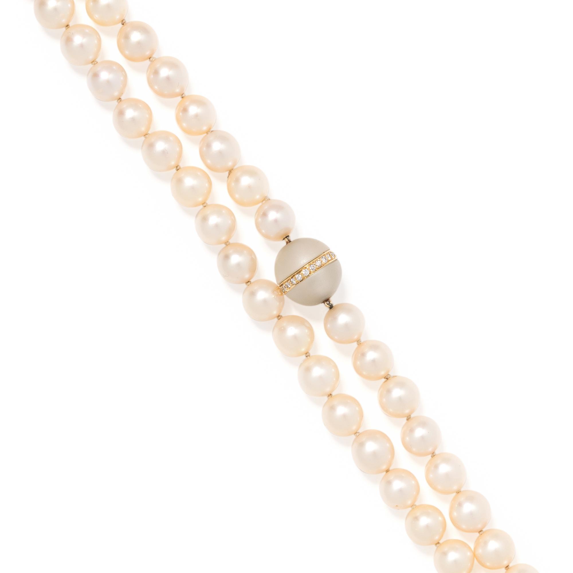 CULTURED PEARL NECKLACE