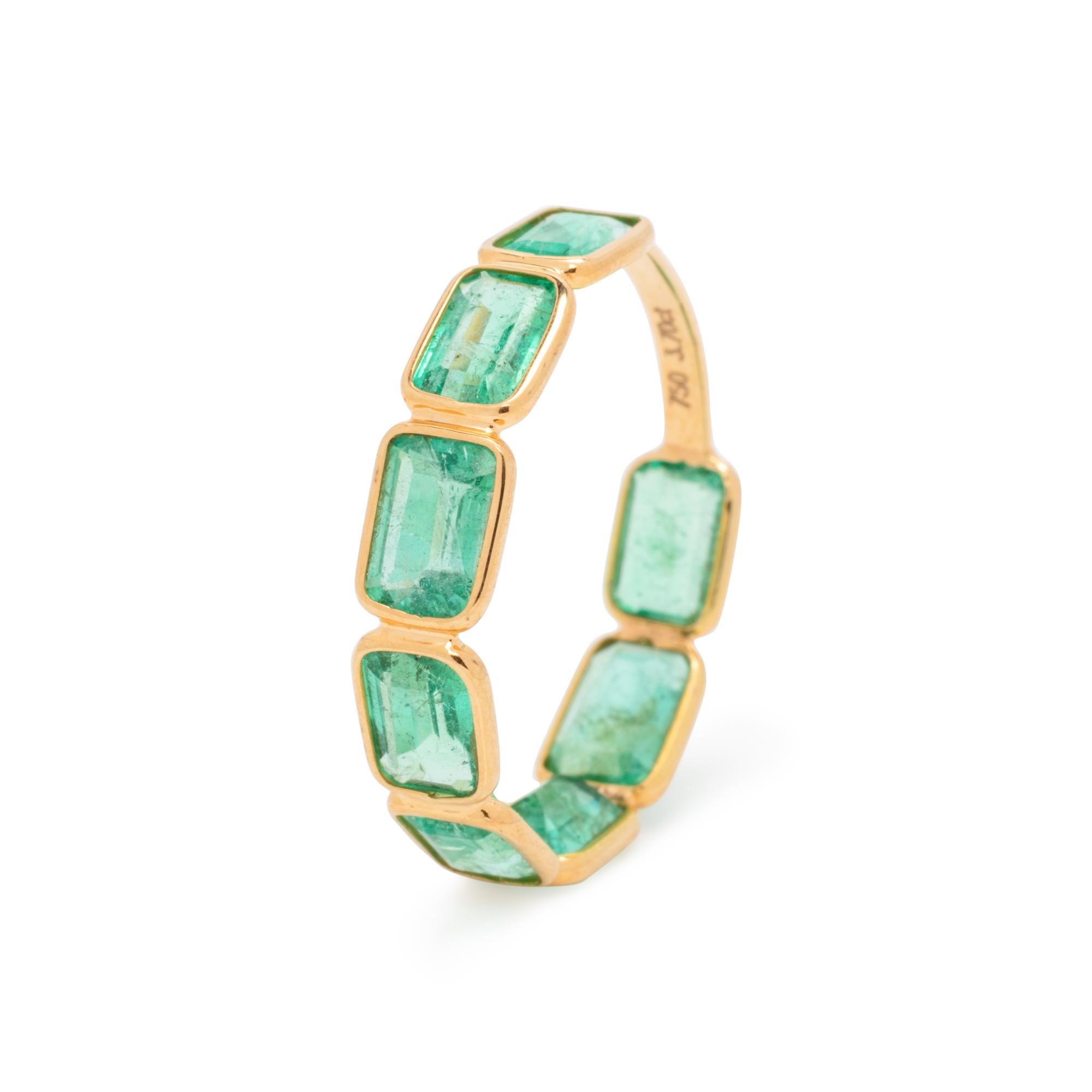 EMERALD RING