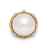 David Webb, Mabé Pearl, Diamond and Yellow Gold Ring