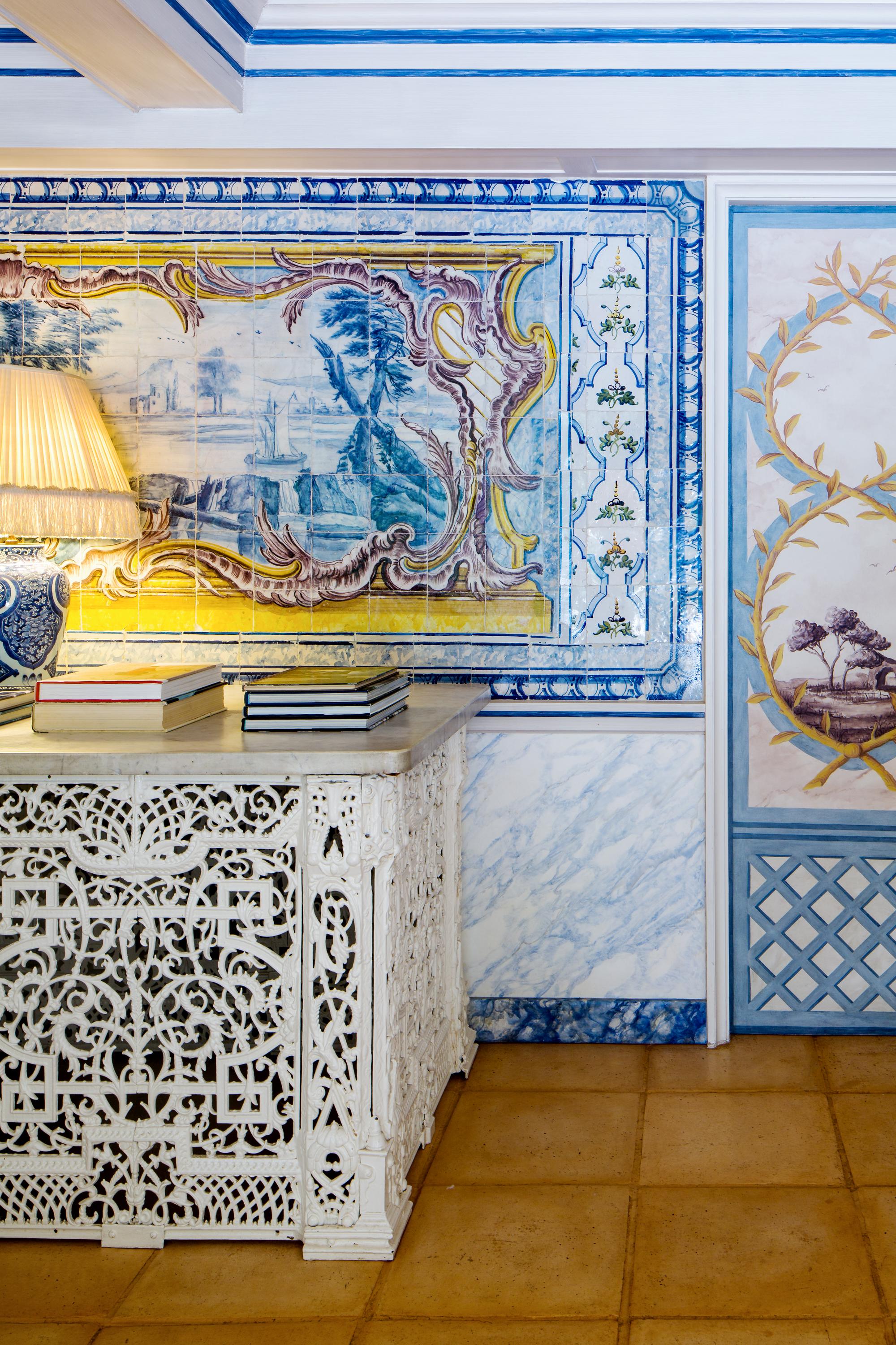 A Victorian White-Painted Cast Iron Marble-Top Radiator Cover