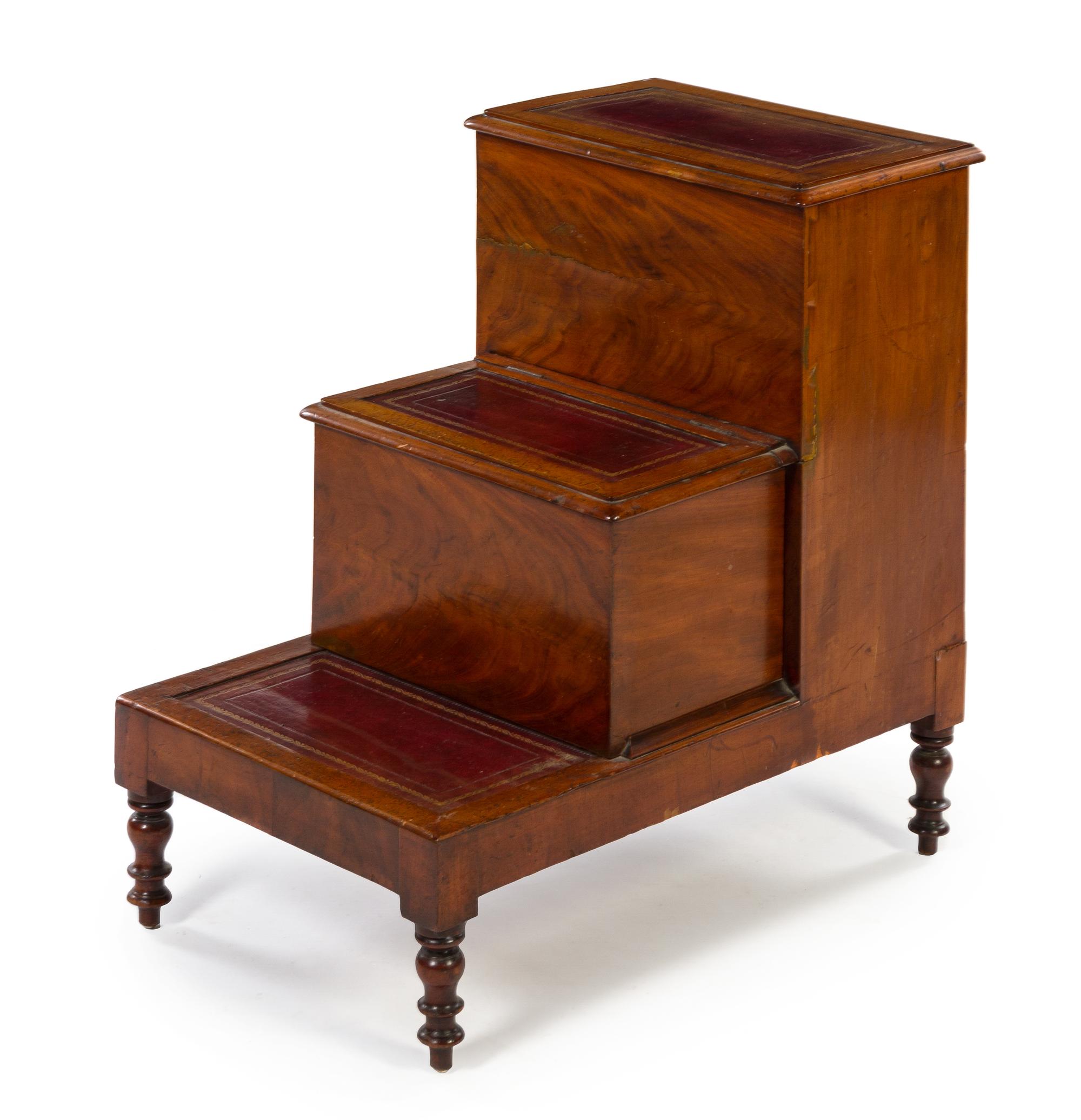 A Georgian Style Mahogany Bed Step Height 28 inches. — 19TH/20TH CENTURY