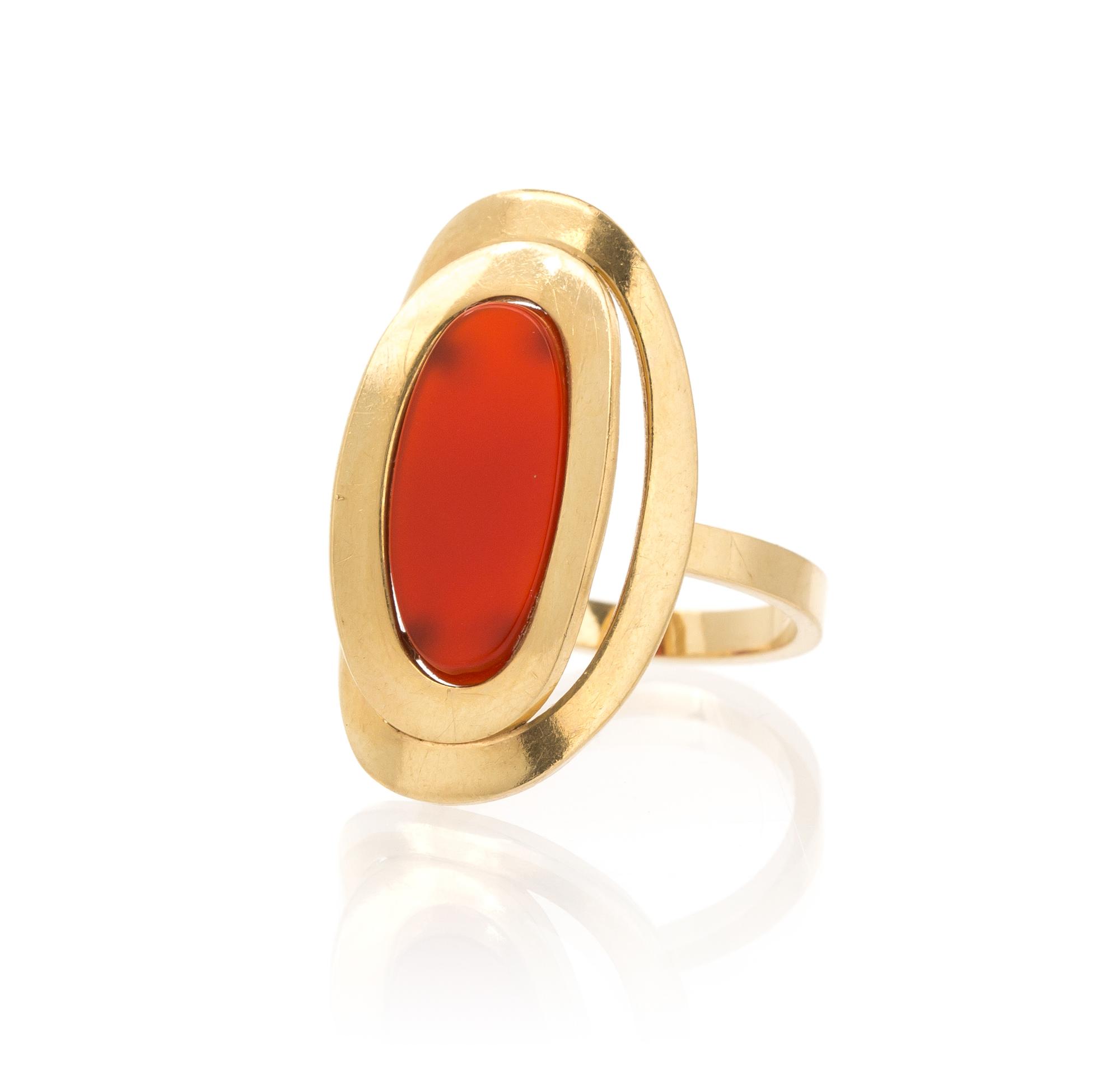 A 14 Karat Yellow Gold and Carnelian Ring, 3.80 dwts.