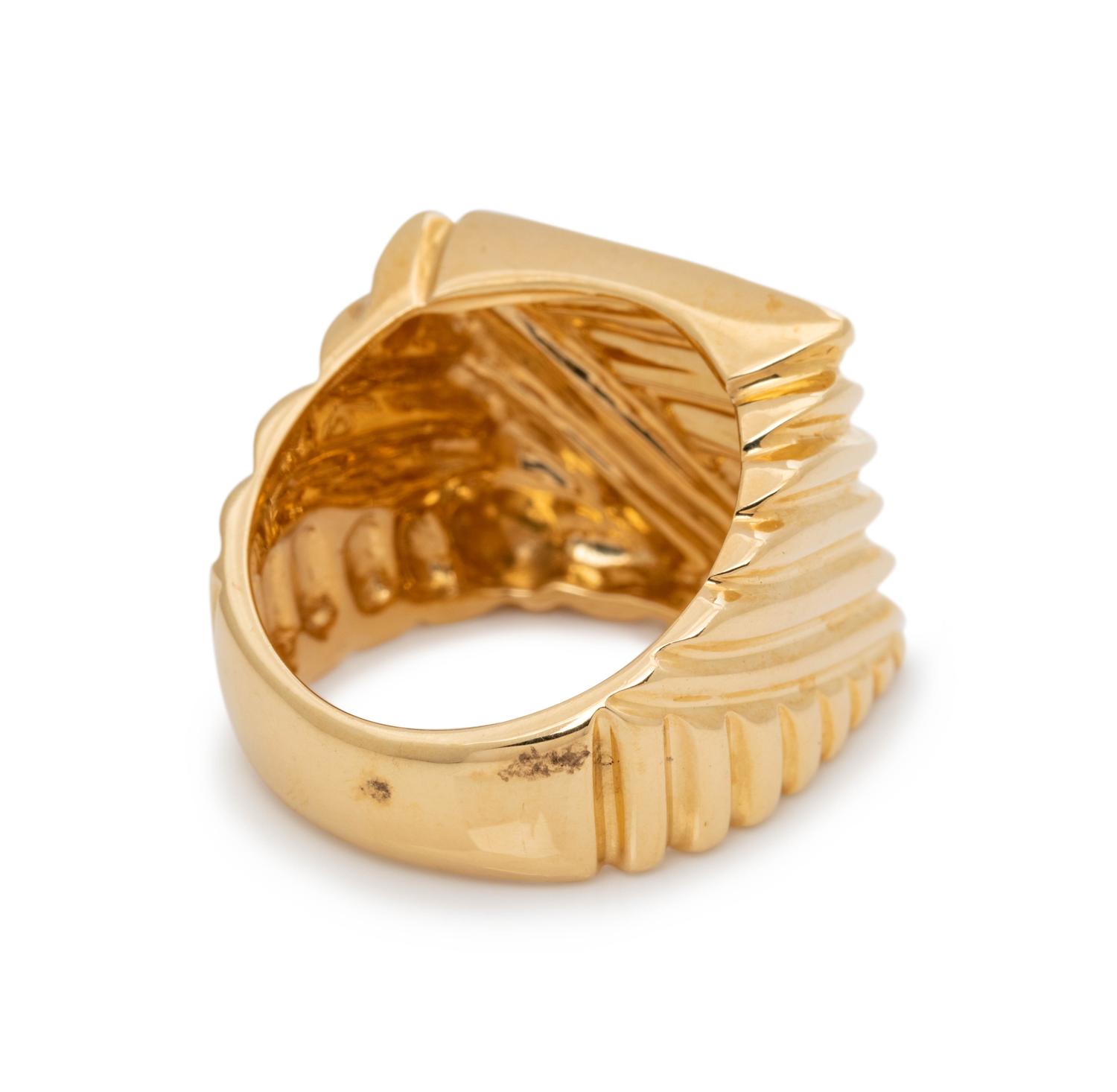 YELLOW GOLD RING