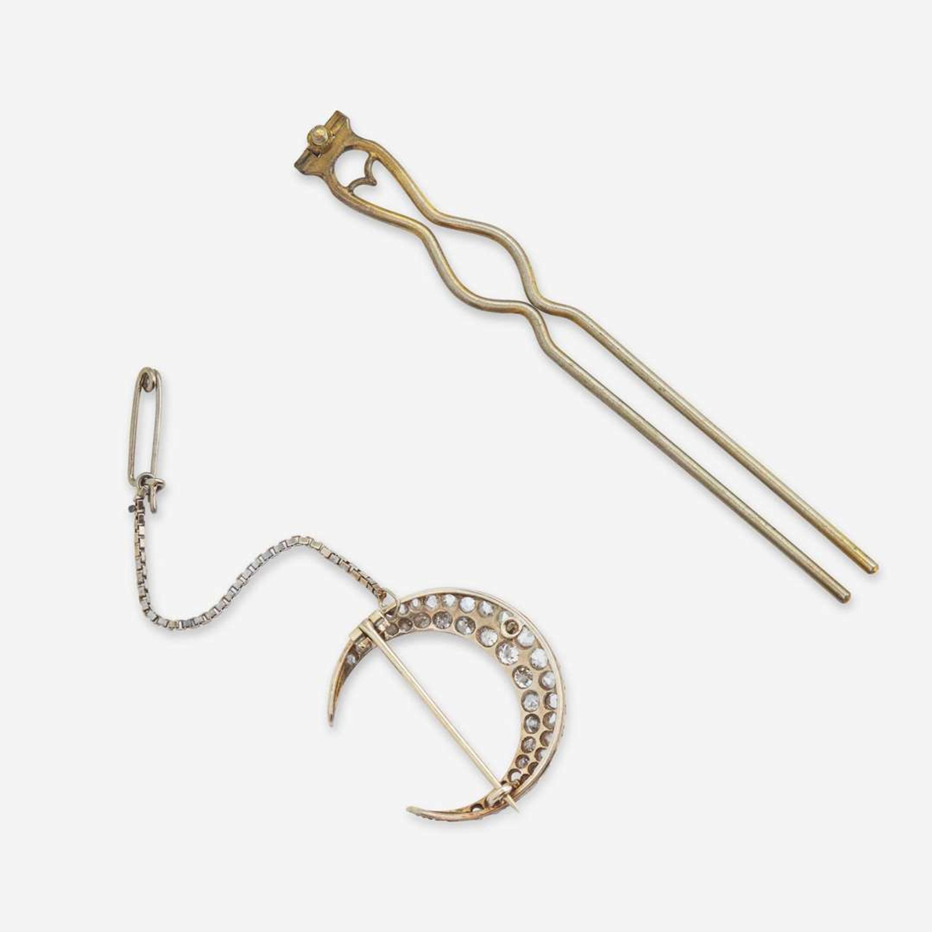 A Hair Pin with Removable Diamond Brooch Victorian, c.1900
