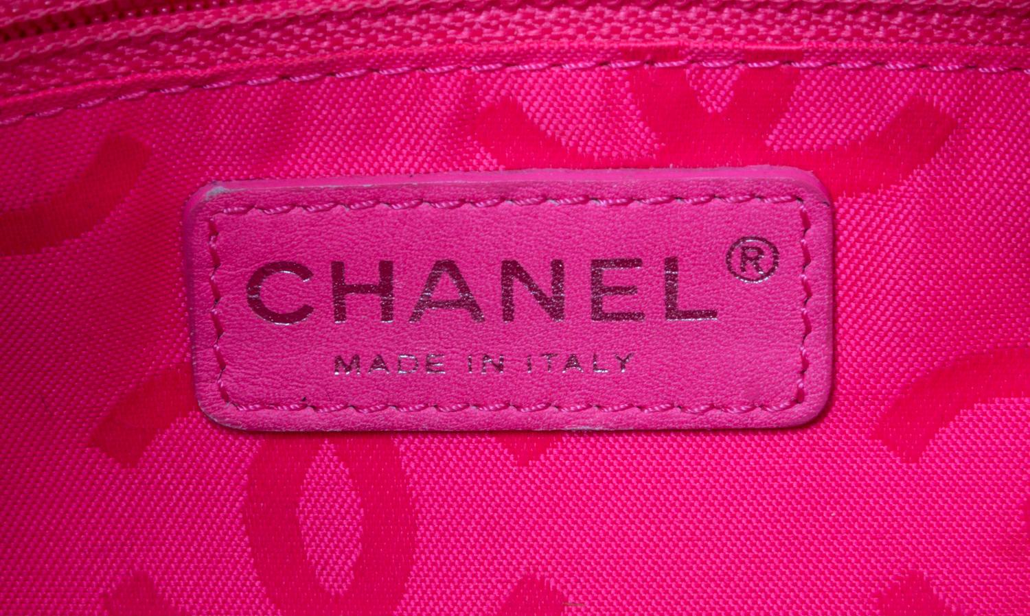 A Chanel Black Quilted Leather Ligne Cambon Tote Bag, 11.5" x 10" x 4".