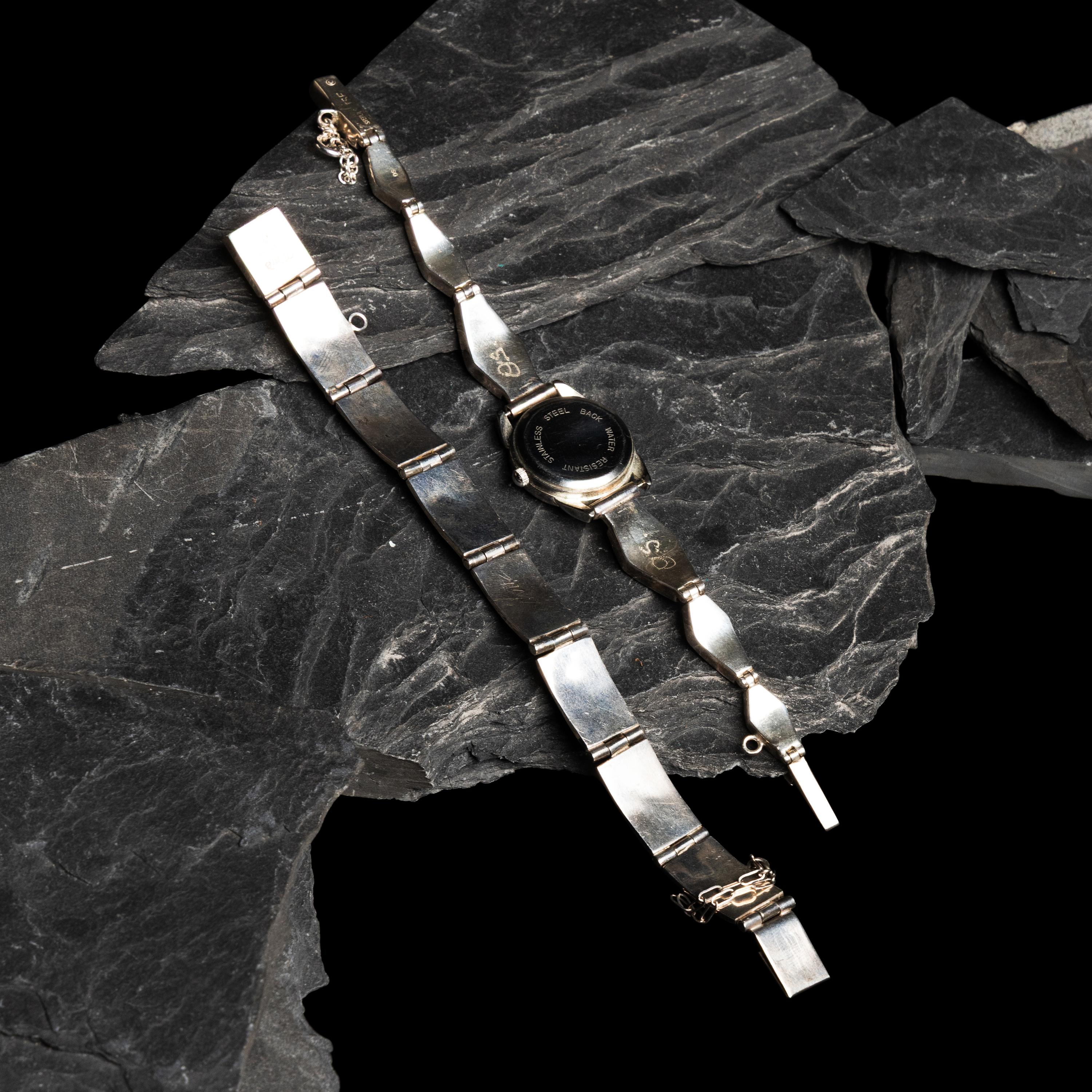 Navajo and Southwestern-style Jewelry