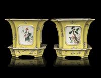 A Pair of Chinese Sgraffito Yellow Ground Famille Rose Porcelain Cache Pots