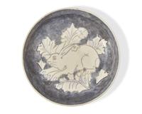 A Wedgwood Painted Stoneware Dish