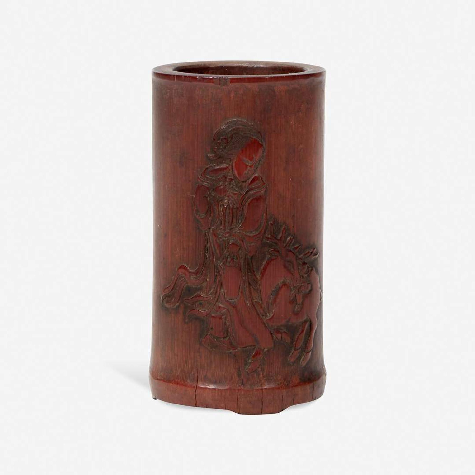 A small Chinese carved bamboo brush holder 竹雕小笔筒 18th/19th century or earlier ??????????