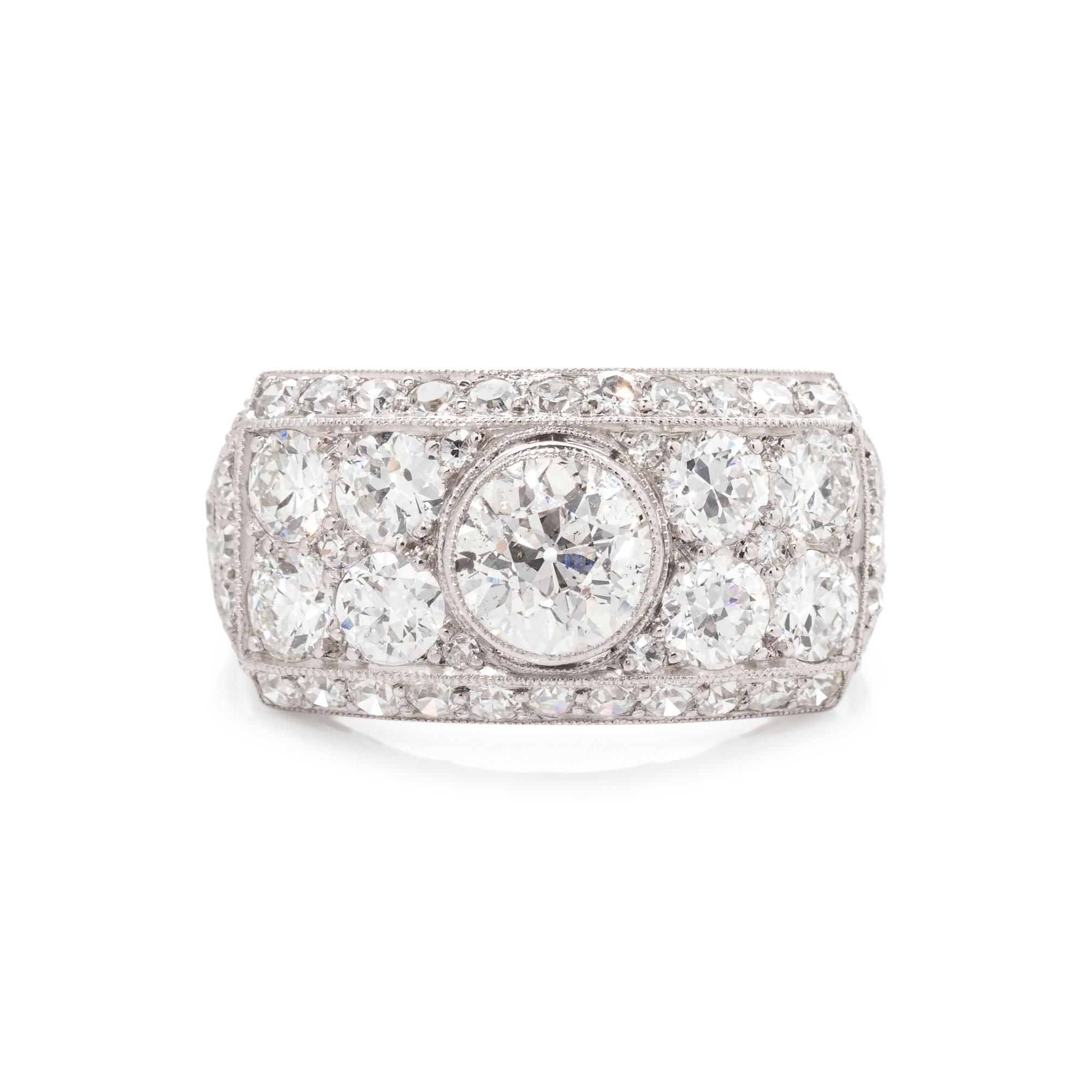 ART DECO, DIAMOND RING