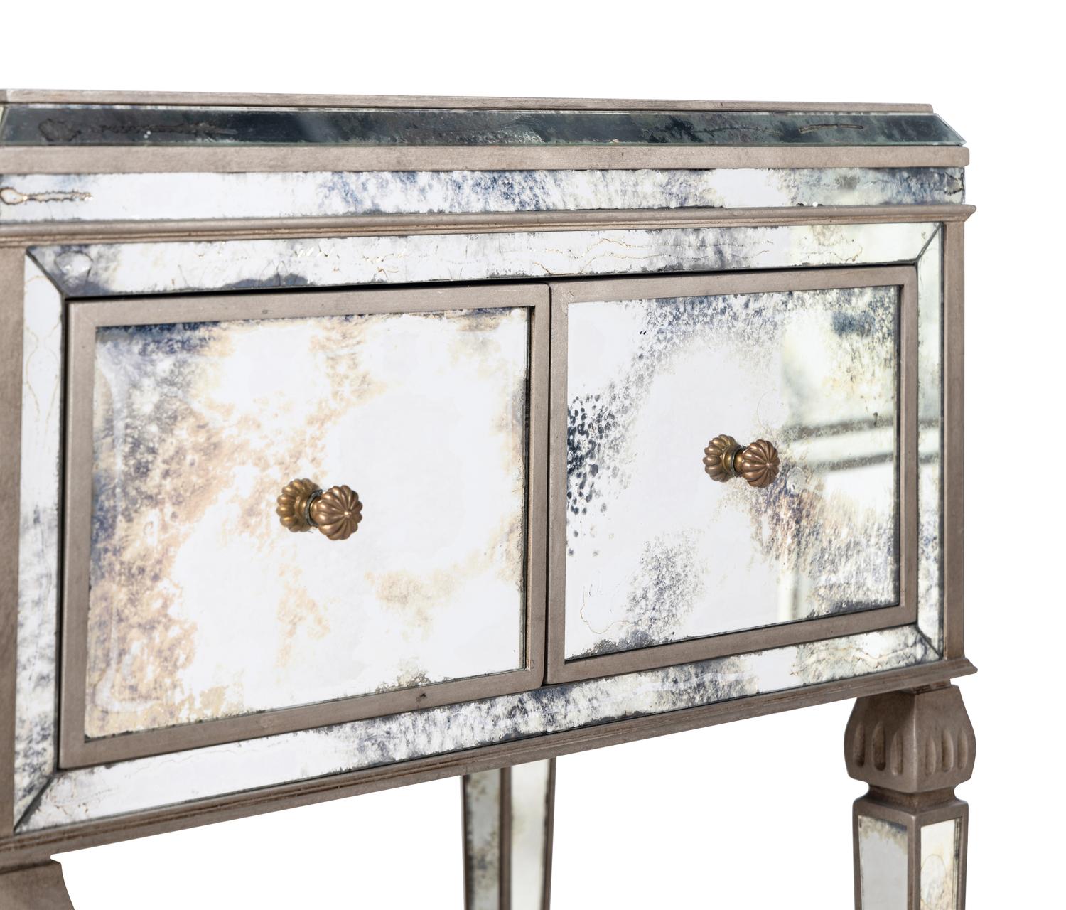 A Pair of Contemporary Mirrored Side Tables