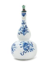 A Chinese Blue and White Porcelain Gourd-Form Vase