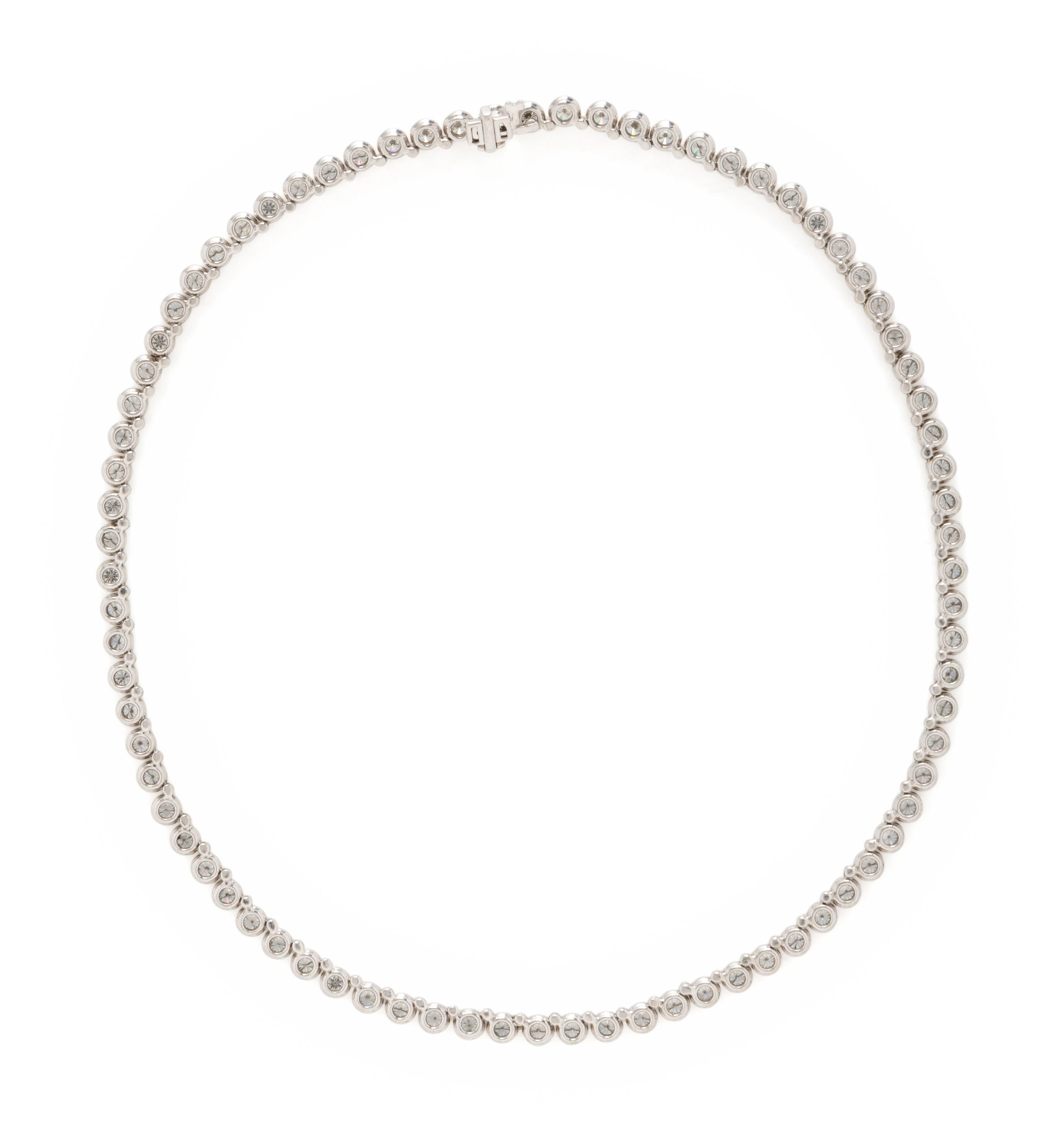 DIAMOND LINE NECKLACE