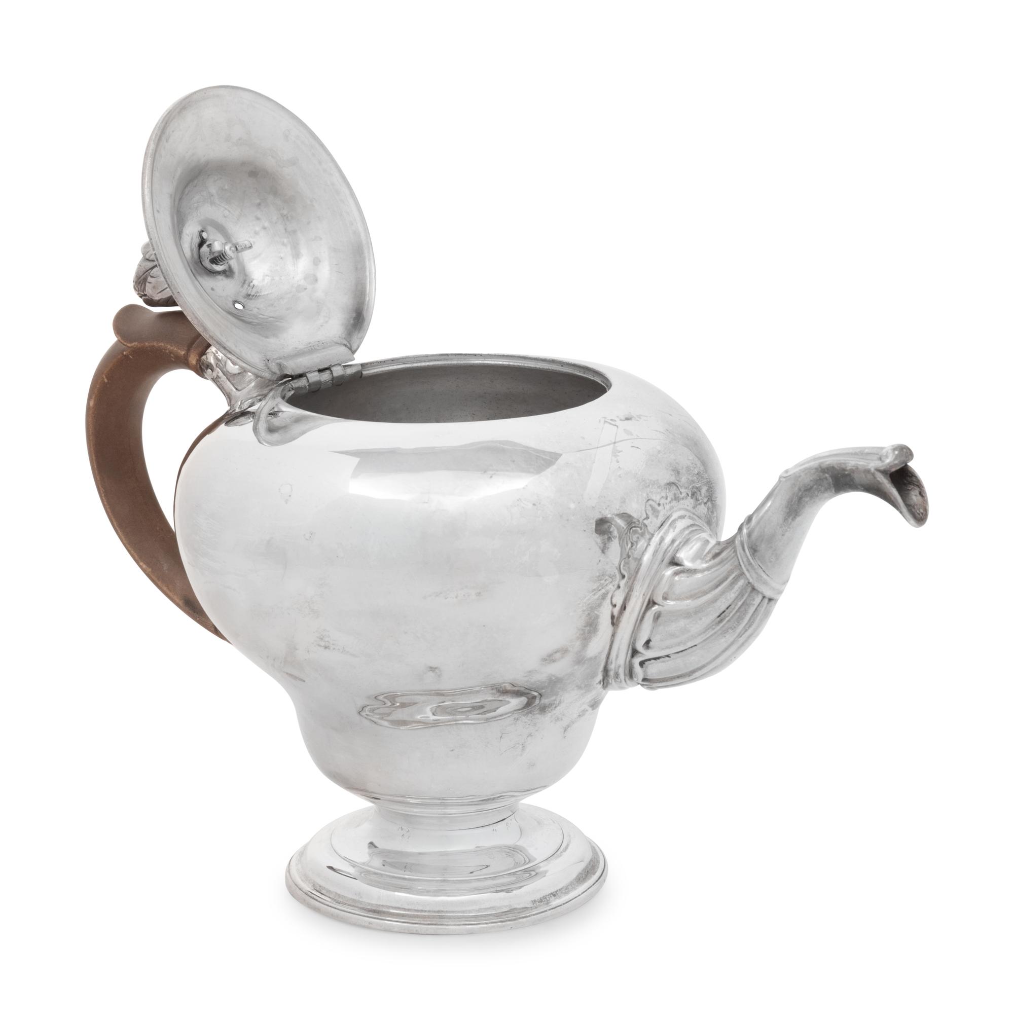 A Scottish Victorian Silver Teapot