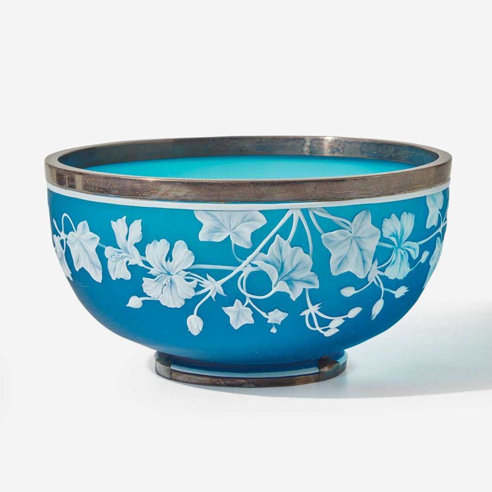 An English sterling silver-mounted cameo glass bowl Thomas Webb & Sons, London, 1901