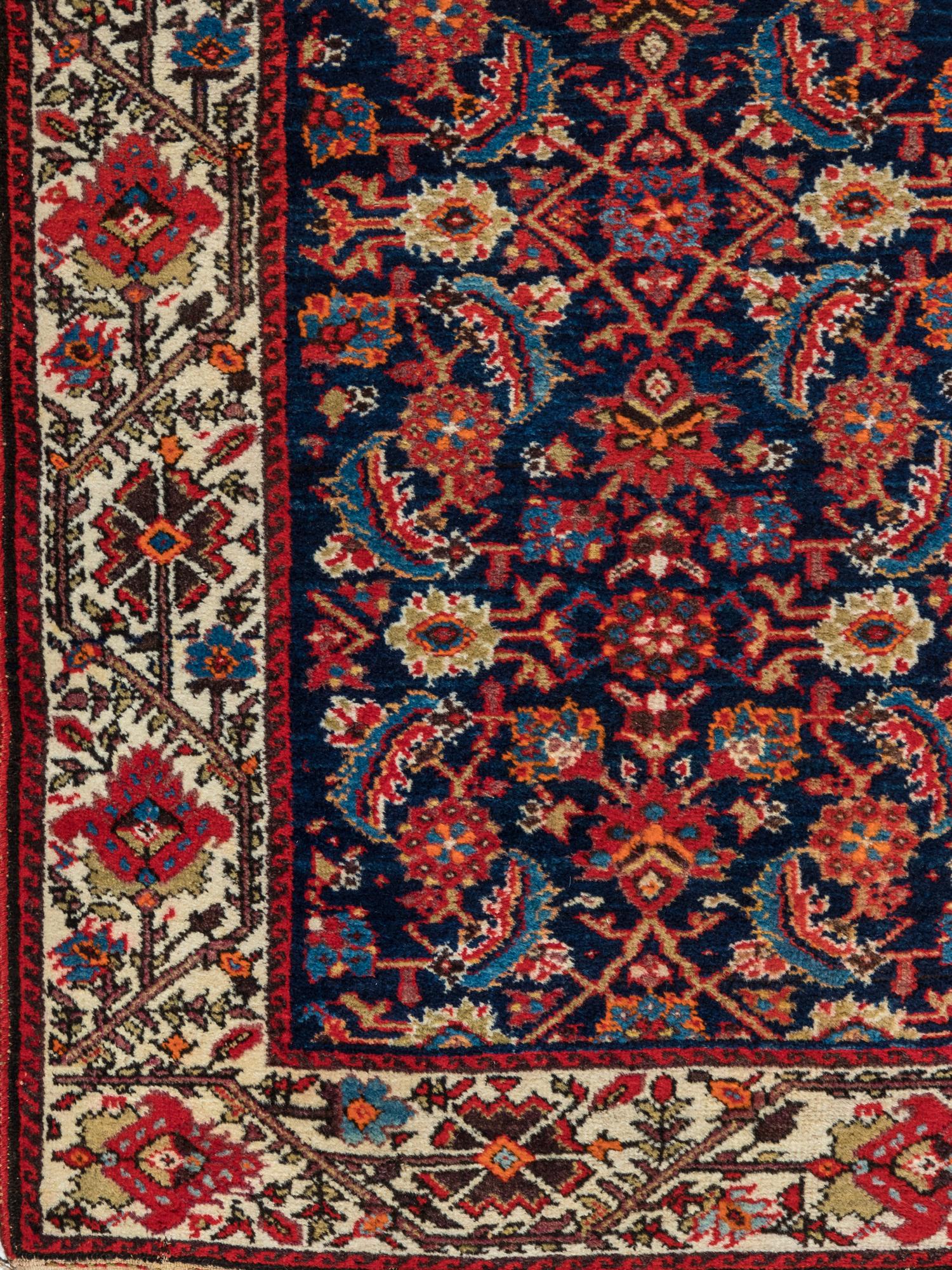 A Mahal Wool Runner