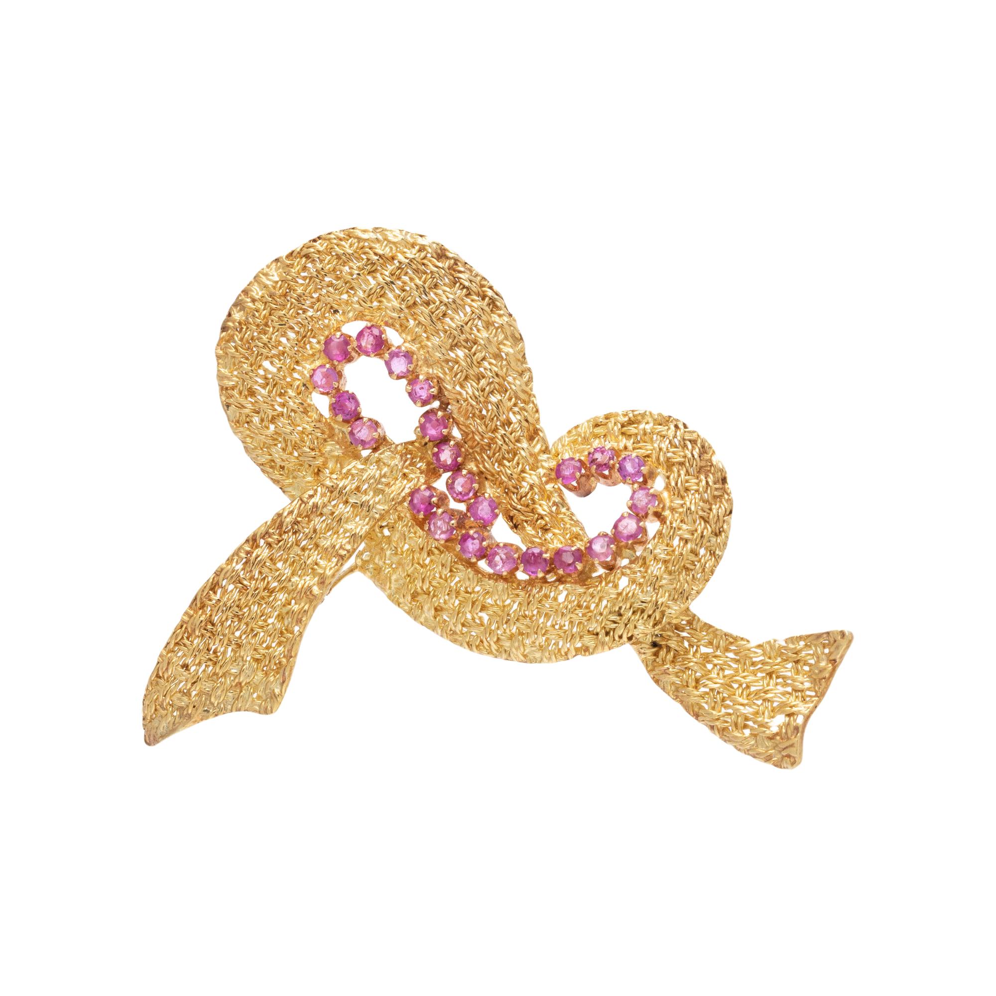 YELLOW GOLD AND RUBY BROOCH