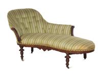 A Victorian Walnut Chaise Longue
