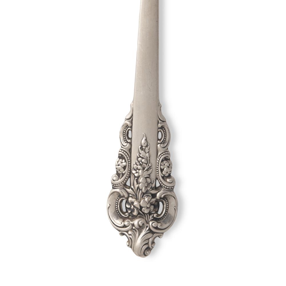 An American Silver Flatware Service – Grand Baroque Pattern, by Wallace
