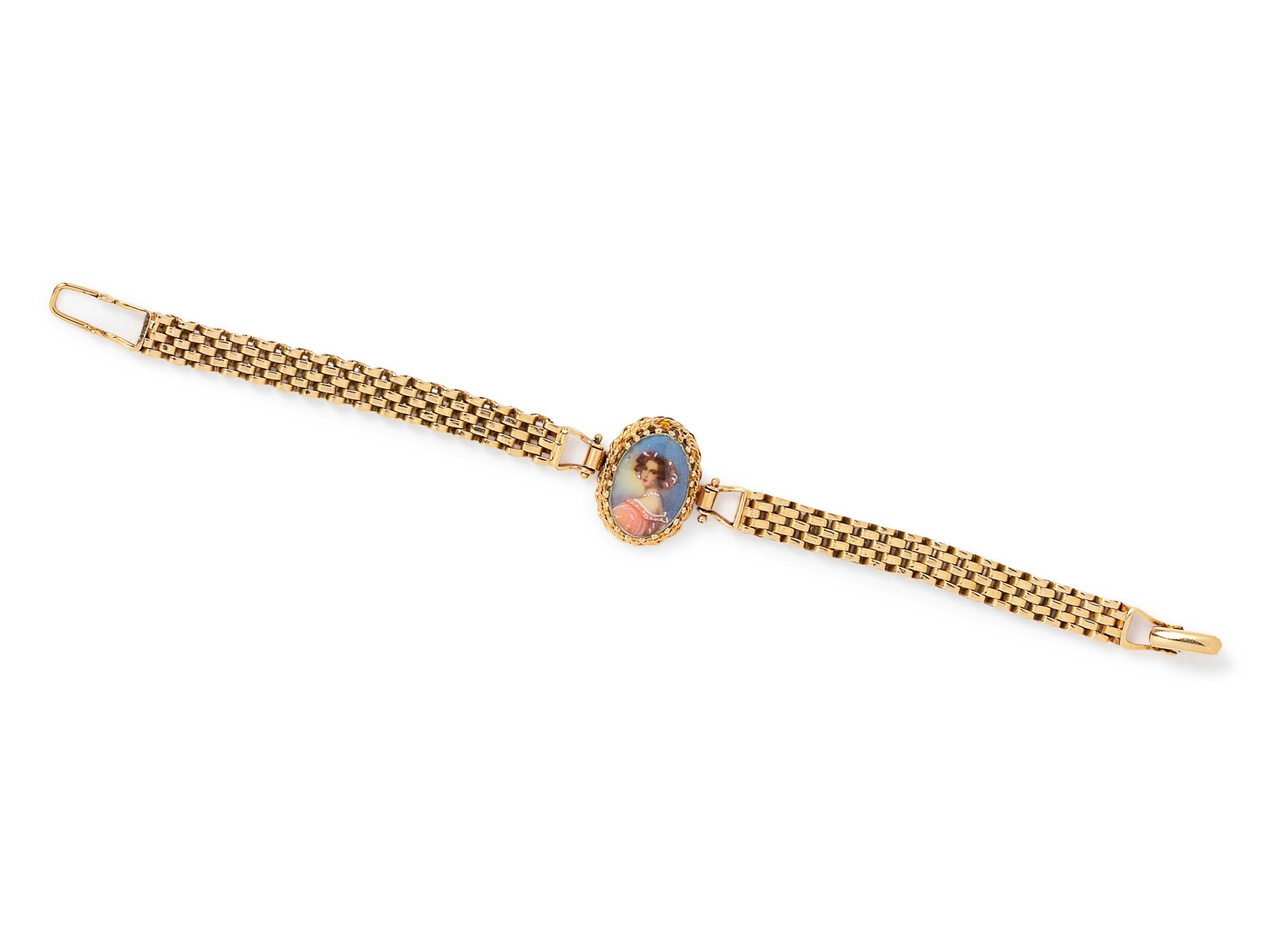 A 14 Karat Yellow Gold Portrait Bracelet,