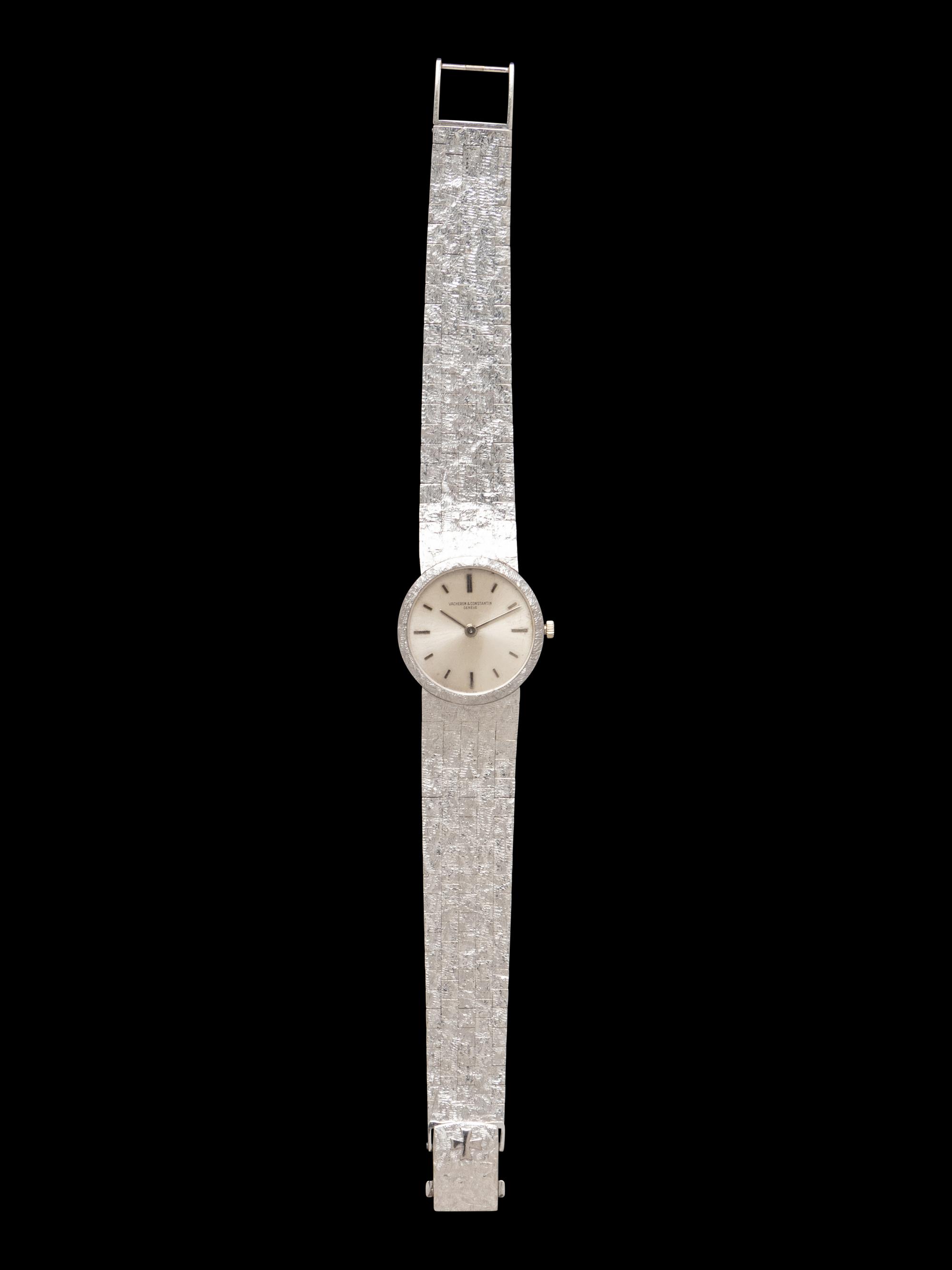 VACHERON & CONSTANTIN, 18K WHITE GOLD WATCH