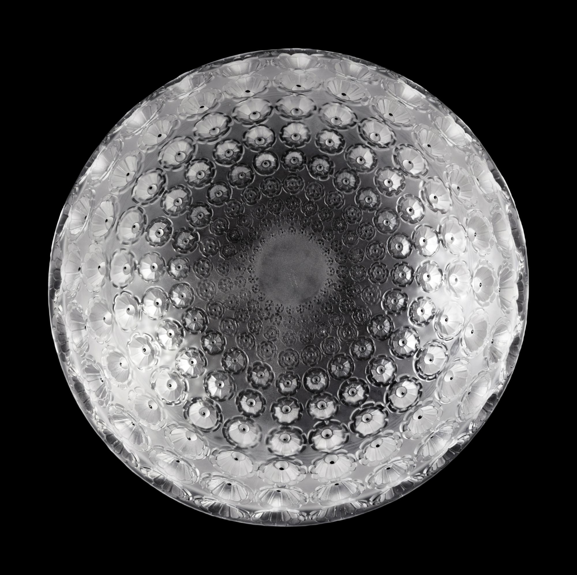 A Lalique Nemours Bowl