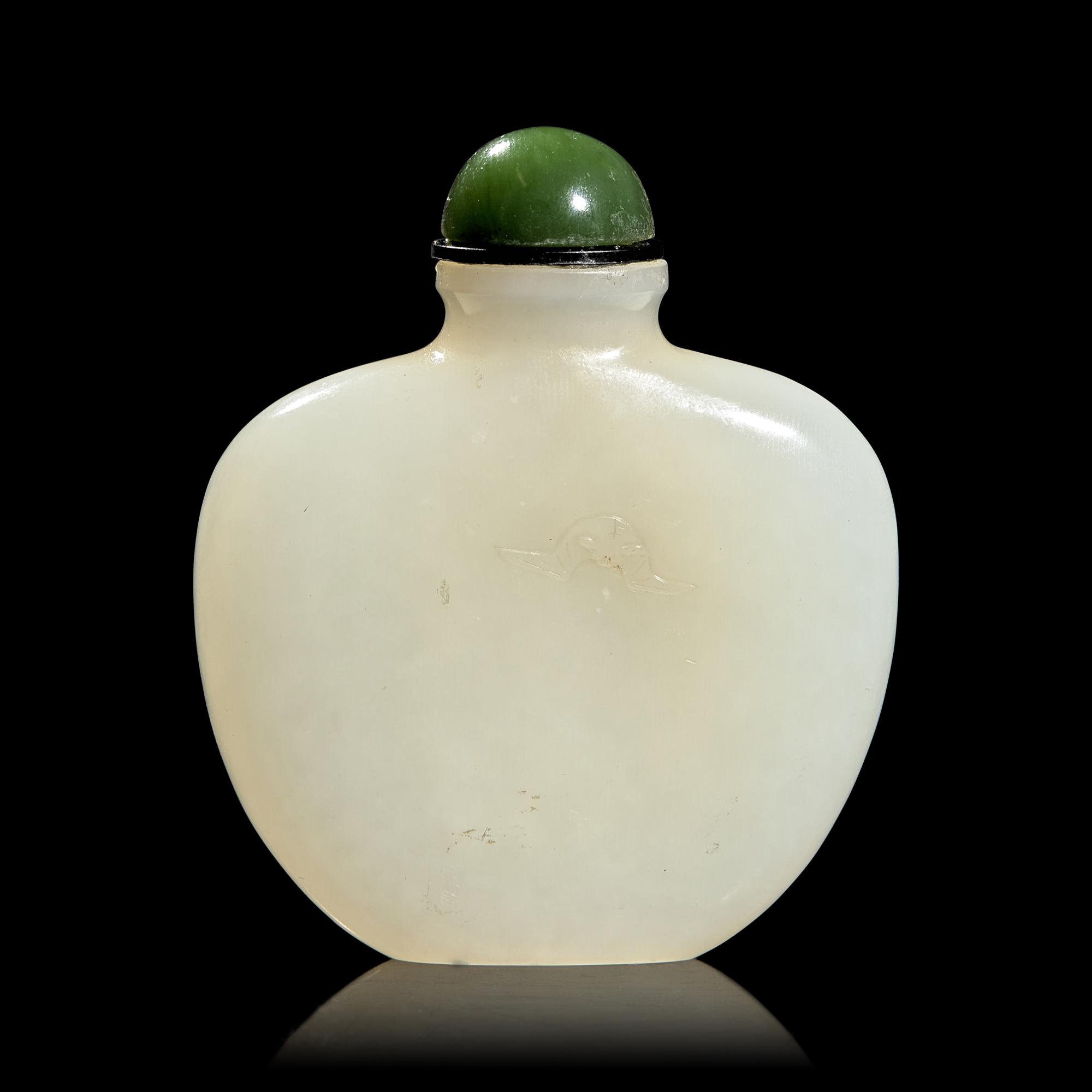 A Chinese White Jade Snuff Bottle, 19th Century