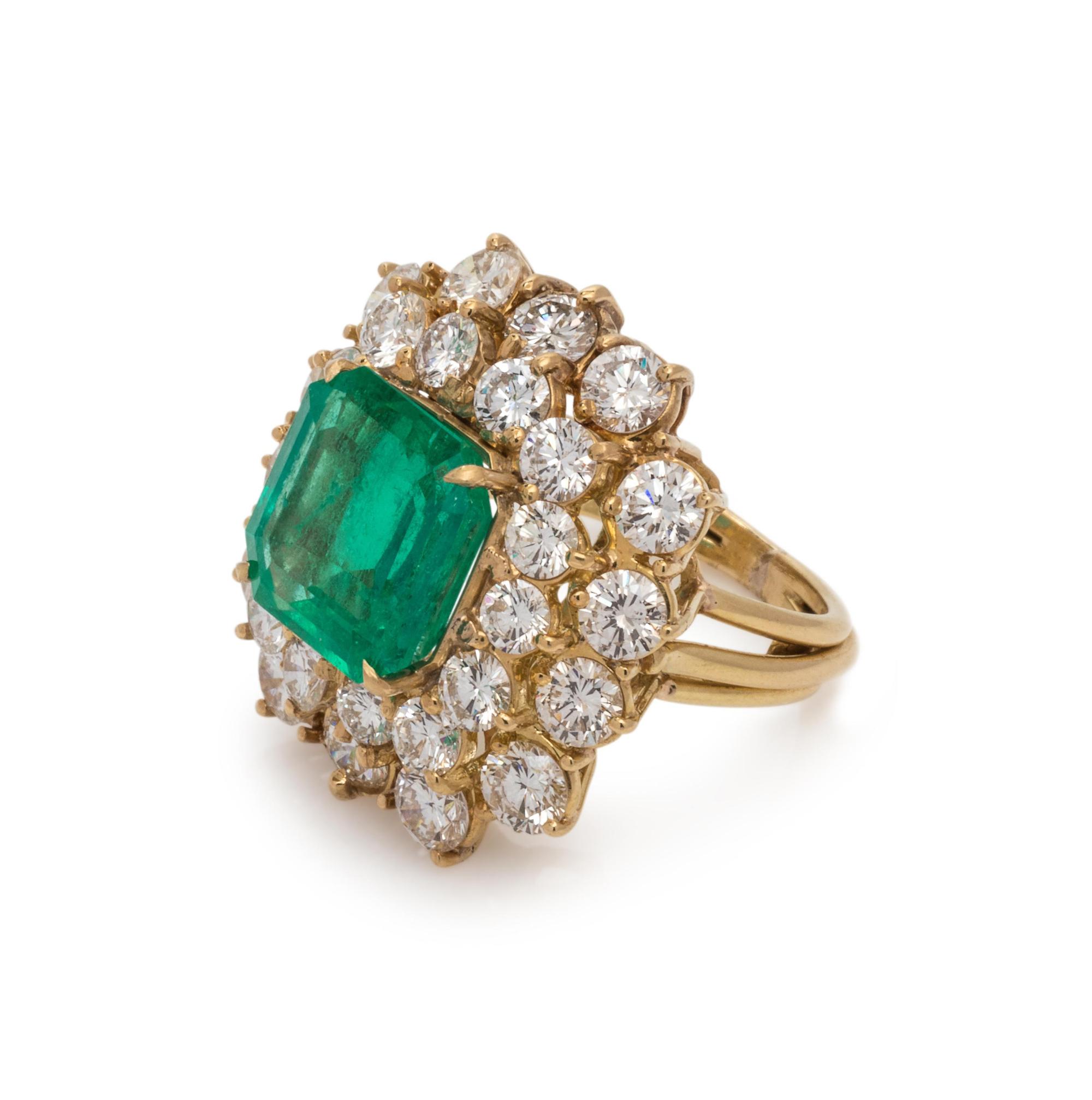 Colombian Emerald and Diamond Ring