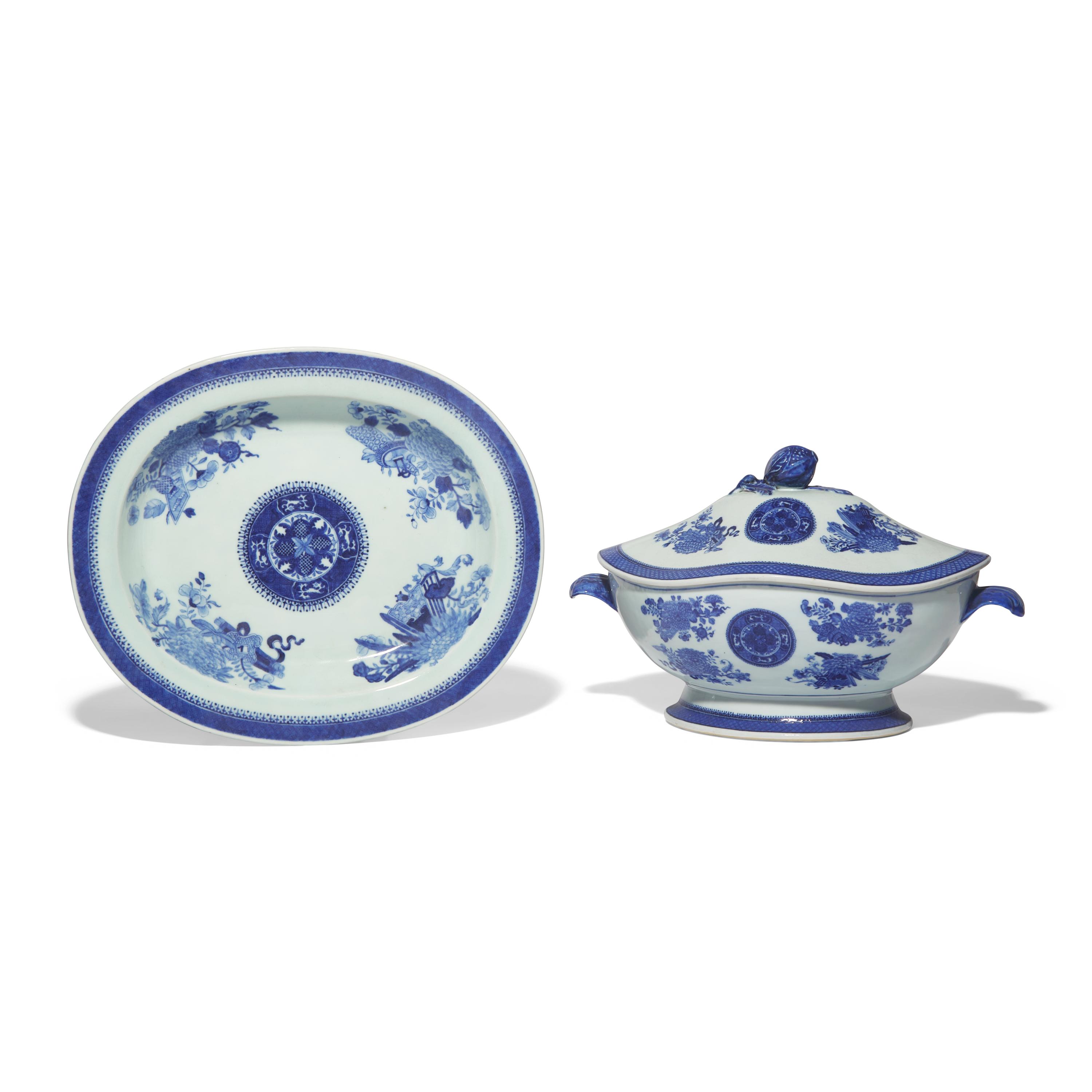 A Chinese Export Porcelain Blue Fitzhugh Covered Tureen and Stand