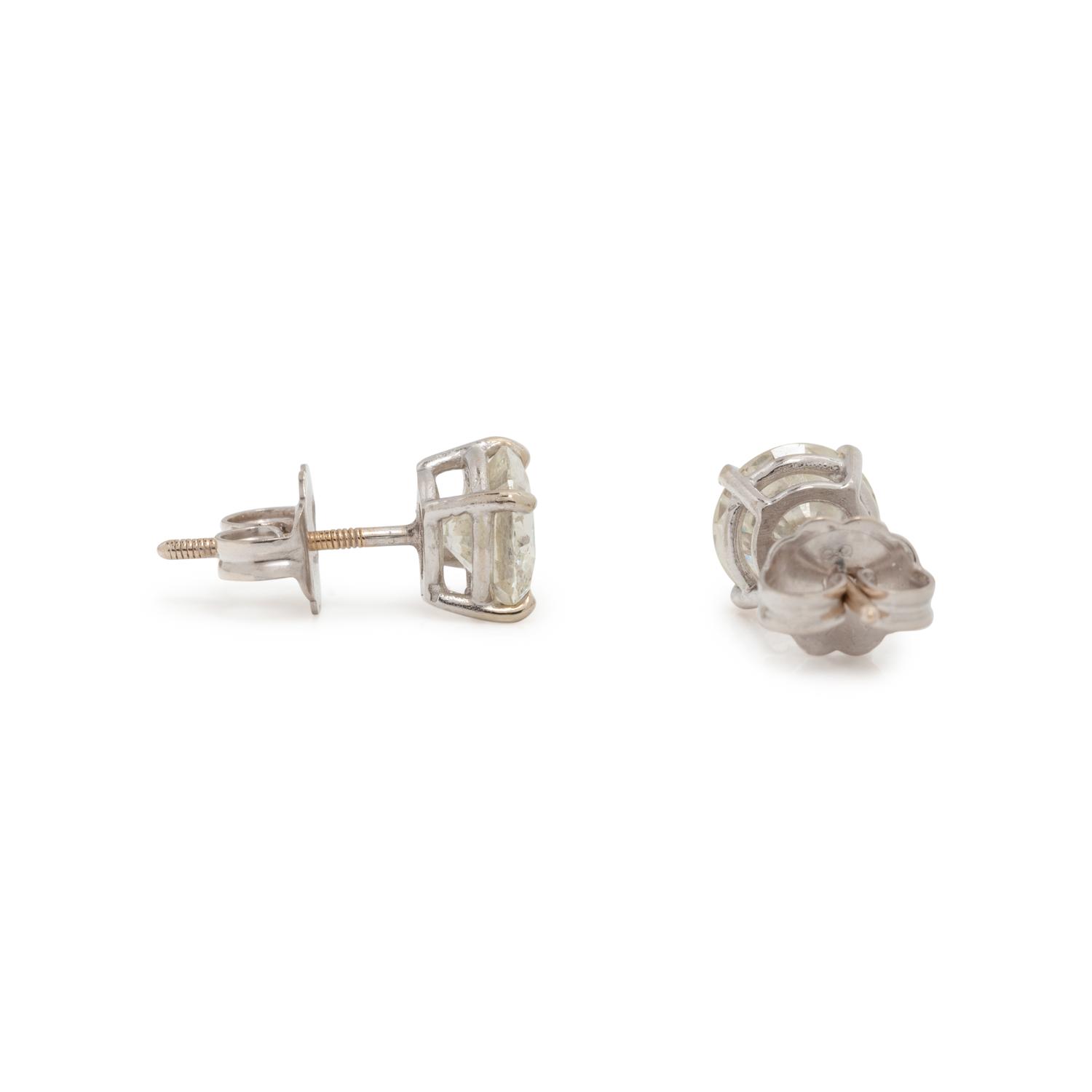 DIAMOND STUD EARRINGS
