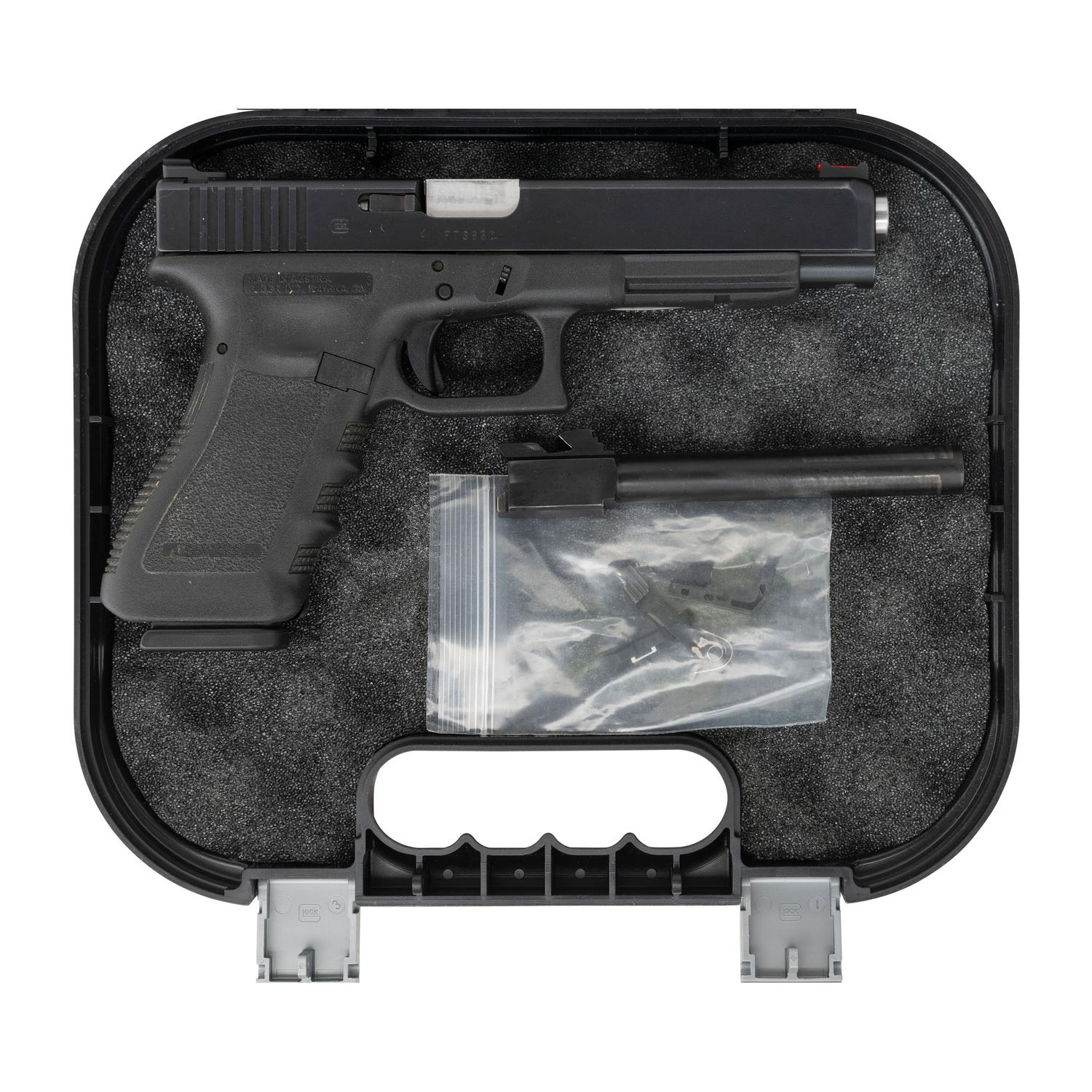 *Glock 34 in Box with Accessories