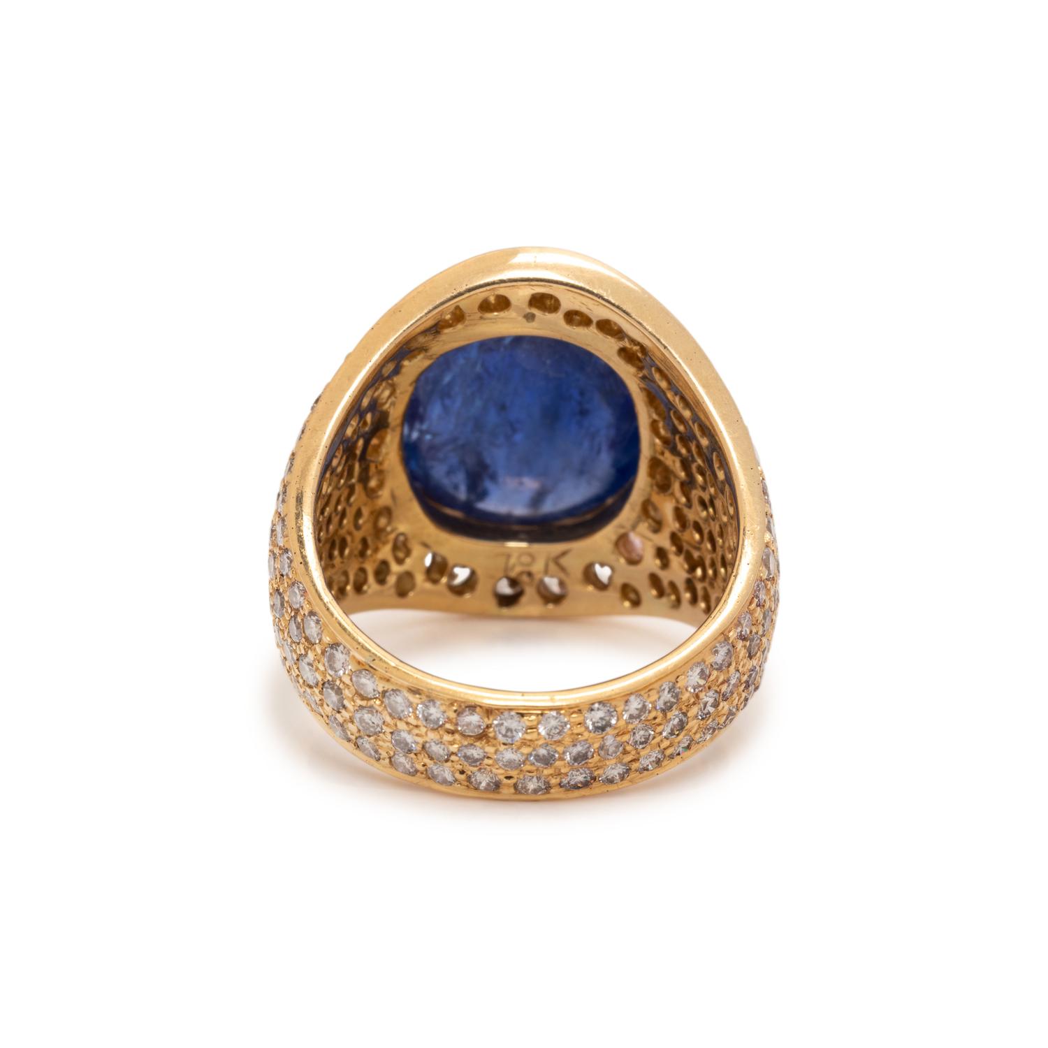 YELLOW GOLD, SAPPHIRE AND DIAMOND RING
