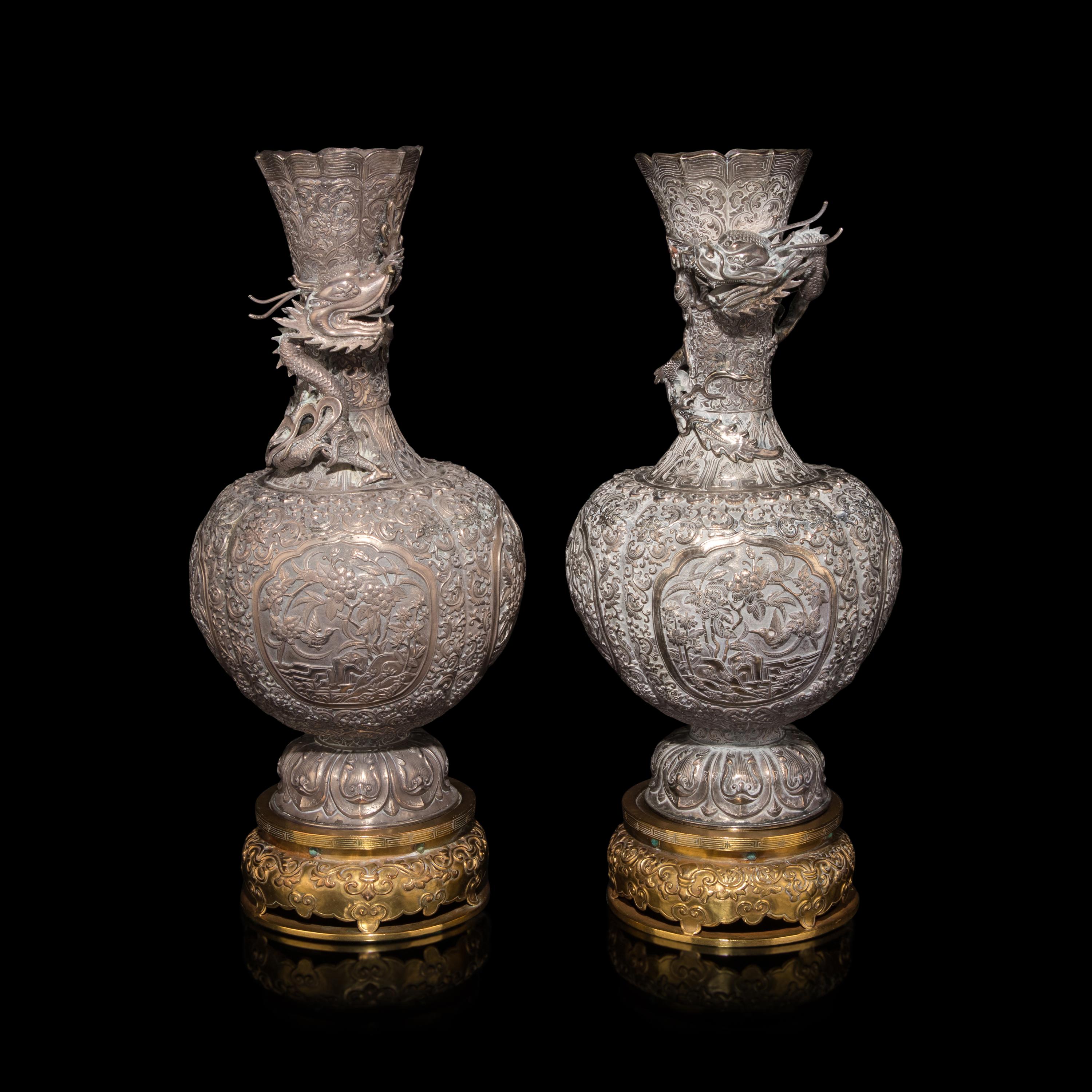 A Pair of Chinese Silver Vases, Late 19th-20th Century 晚清-民國 外銷鏨花龍紋銀瓶一對