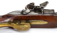 An English Blunderbuss, RICHARD WILSON, LONDON, LATE 18TH CENTURY, Overall length 32, barrel length 16 inches. — RICHARD WILSON, LONDON, LATE 18TH CENTURY,