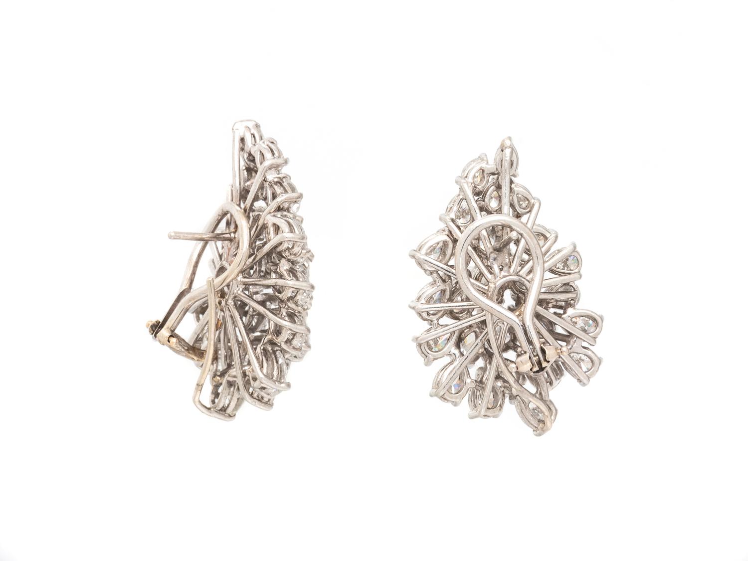 DIAMOND CLUSTER EARRINGS